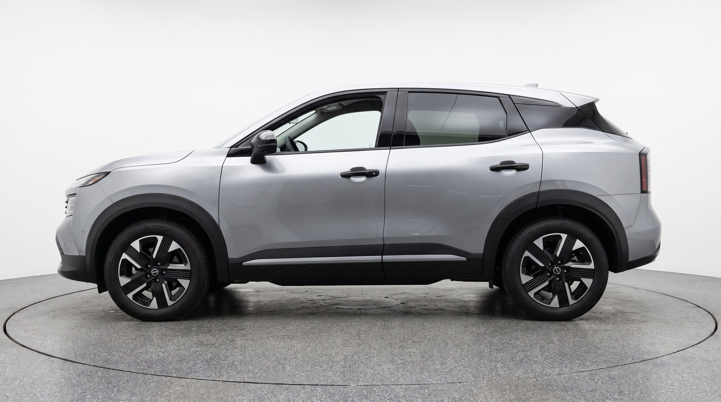 Thumbnail: 2026 Nissan Kicks - 5