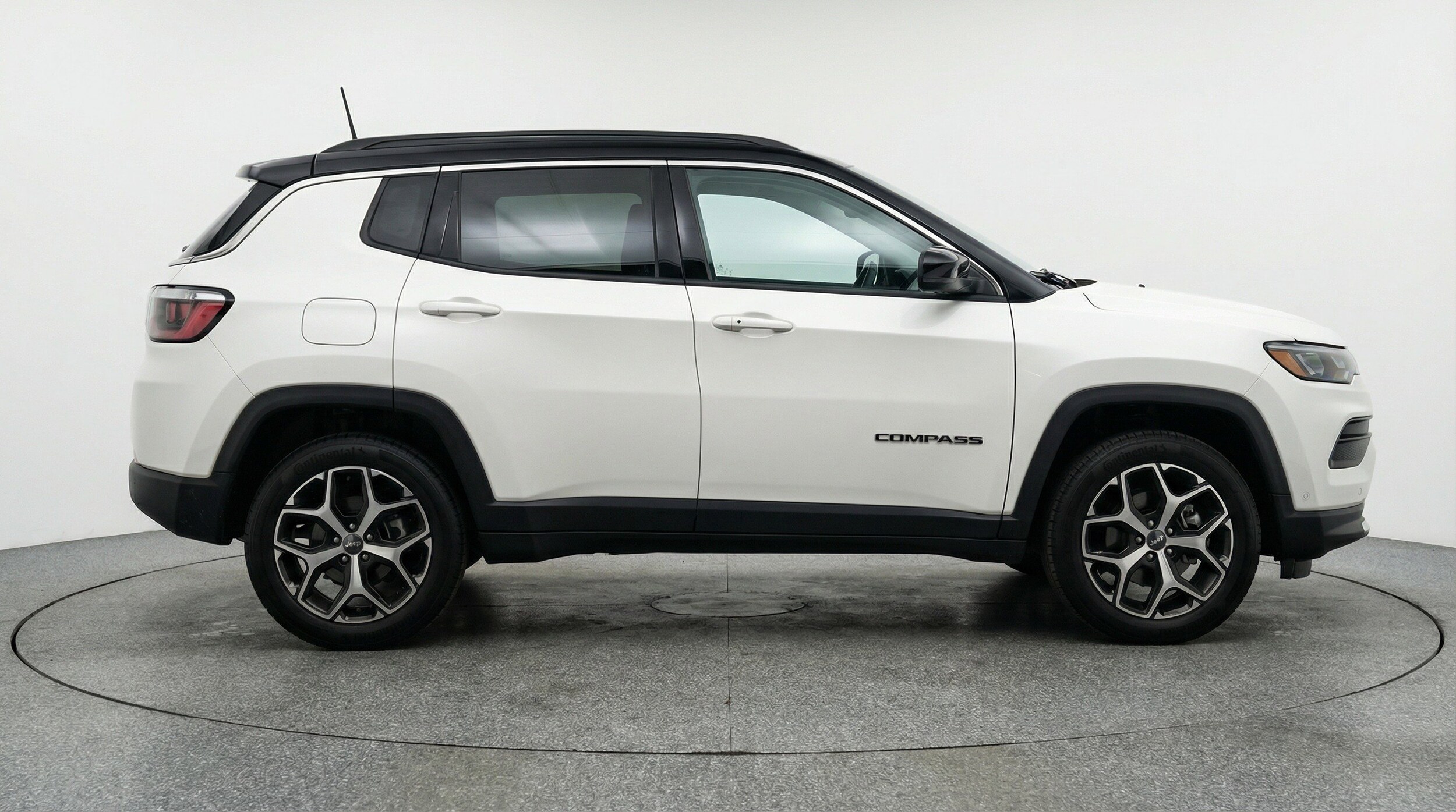 Thumbnail: 2025 Jeep Compass - 11