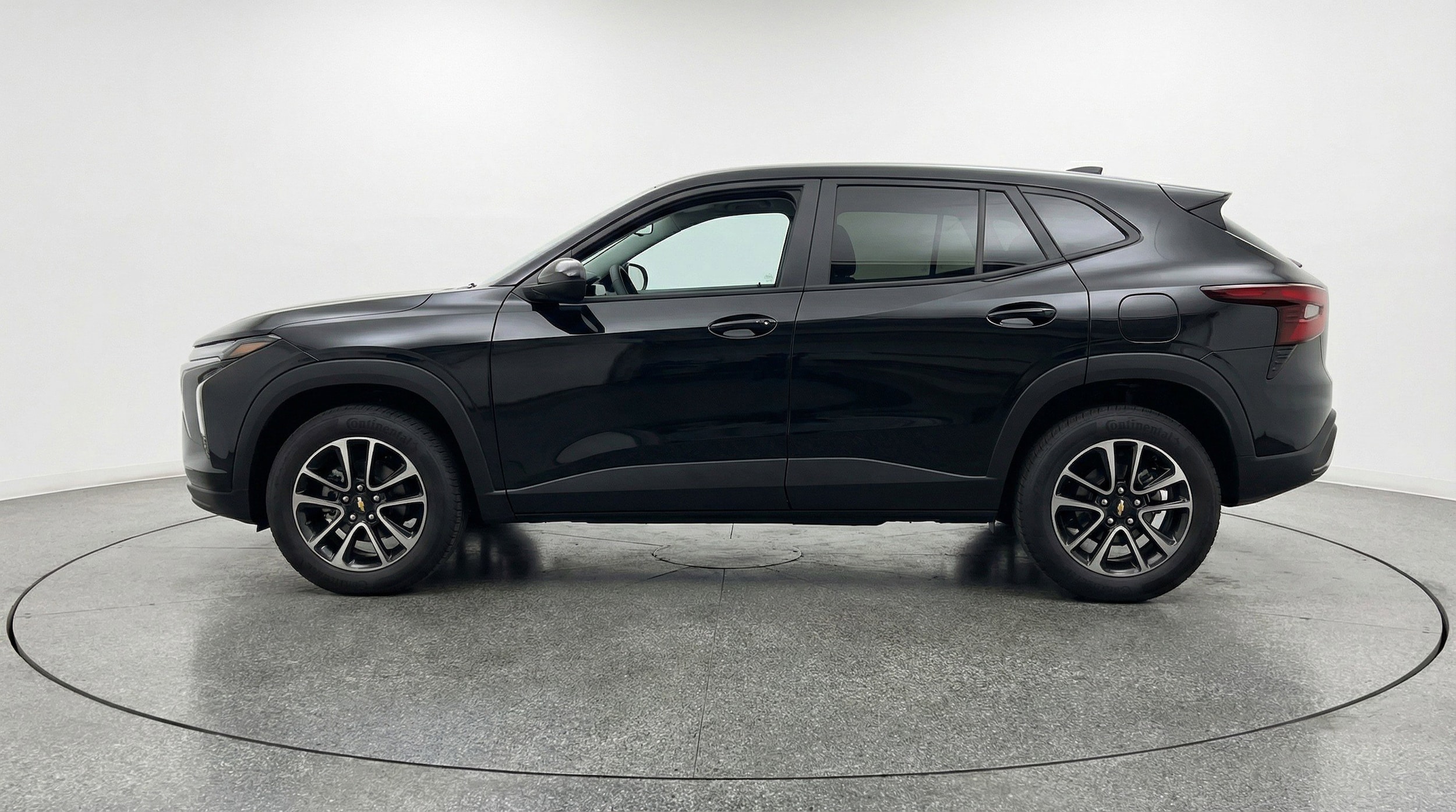 Thumbnail: 2025 Chevrolet TrailBlazer - 5