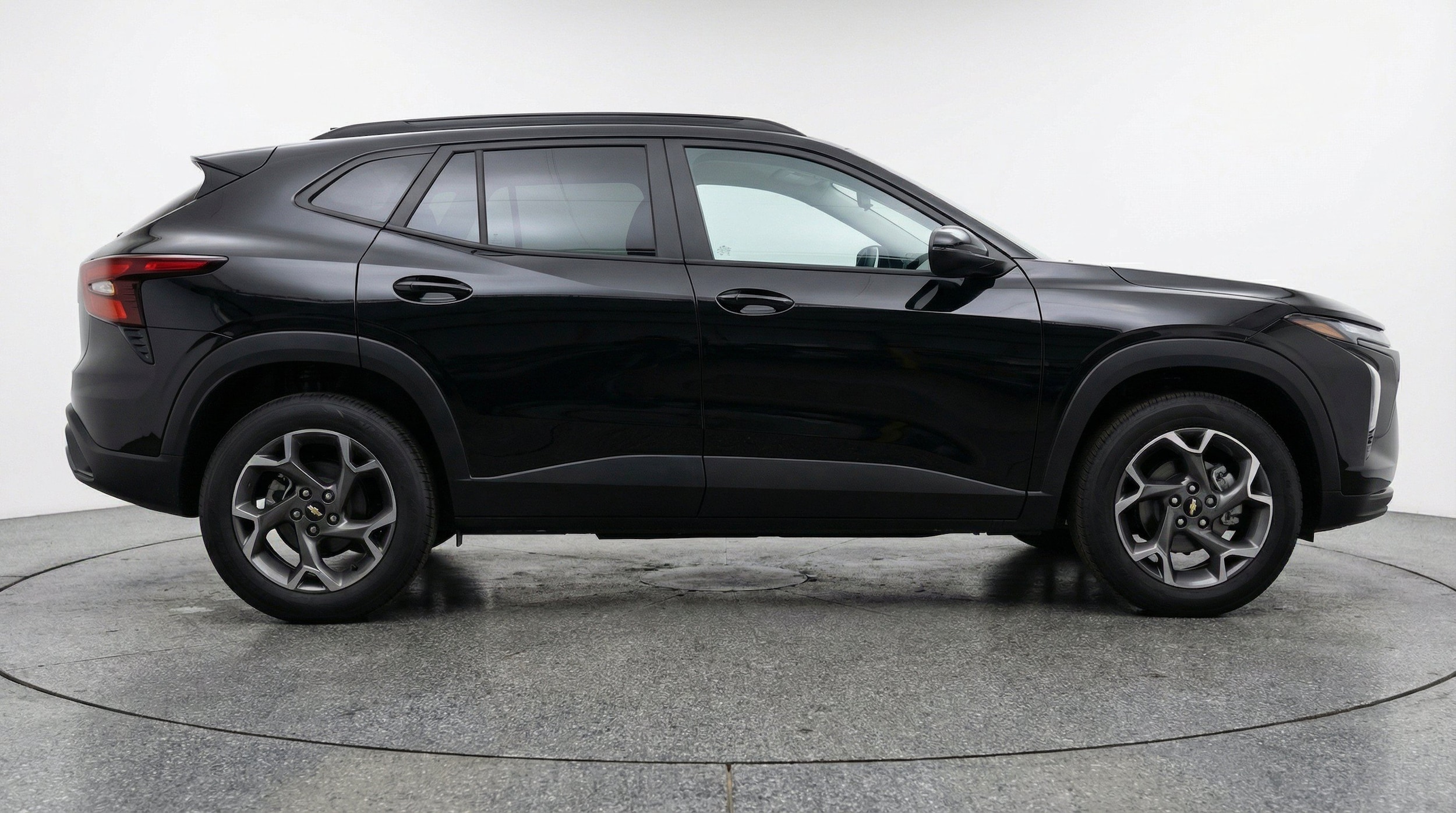 Thumbnail: 2025 Chevrolet Trax - 10
