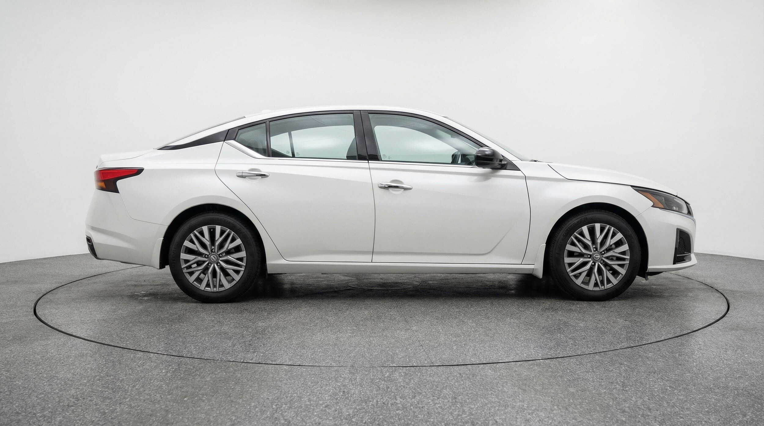 Thumbnail: 2025 Nissan Altima - 11