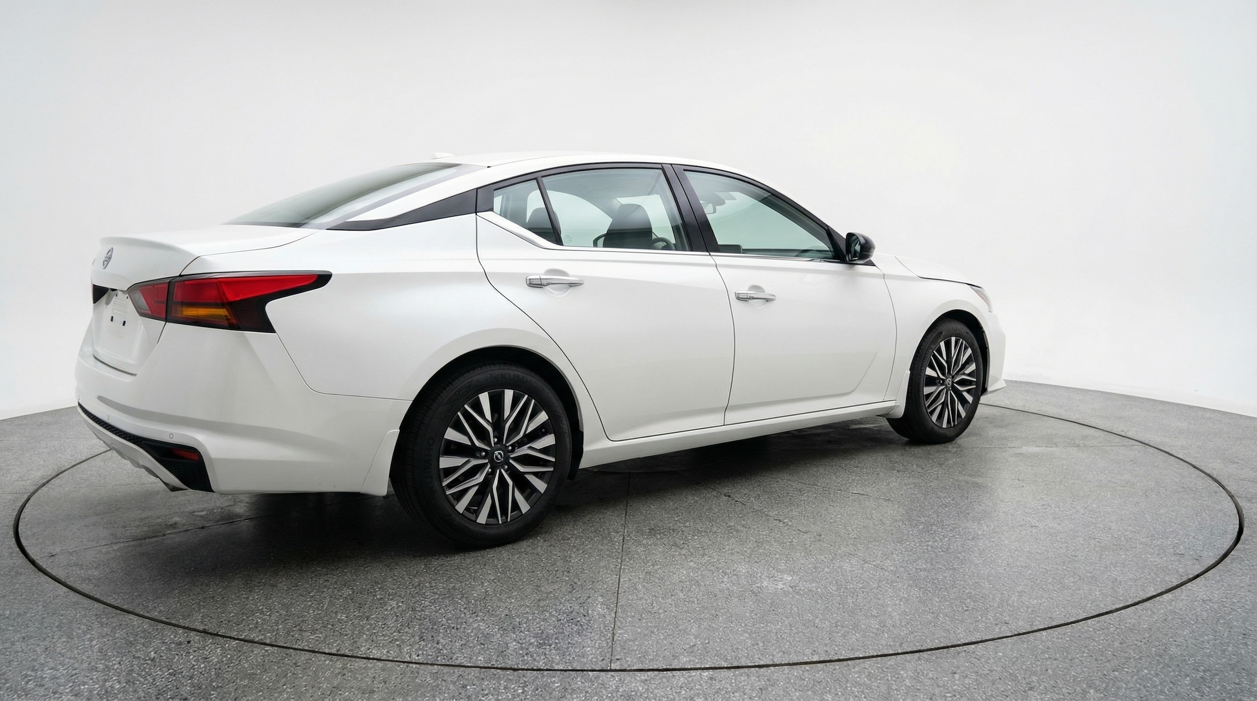 Thumbnail: 2025 Nissan Altima - 7