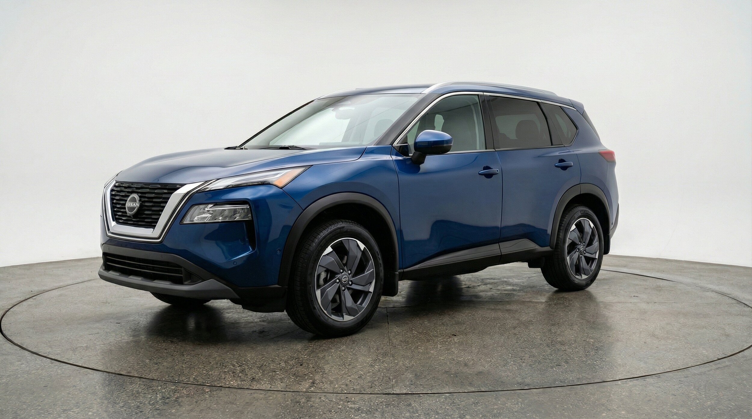 Thumbnail: 2025 Nissan Rogue - 3