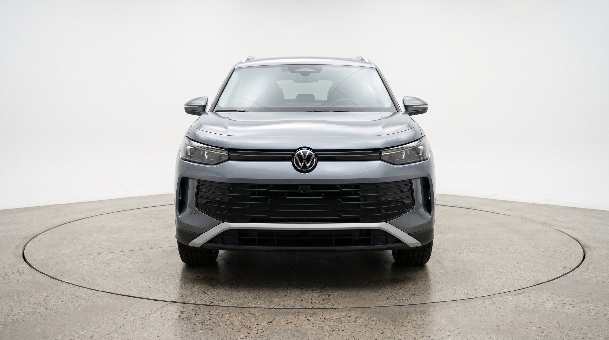 Thumbnail: 2026 Volkswagen Tiguan - 2