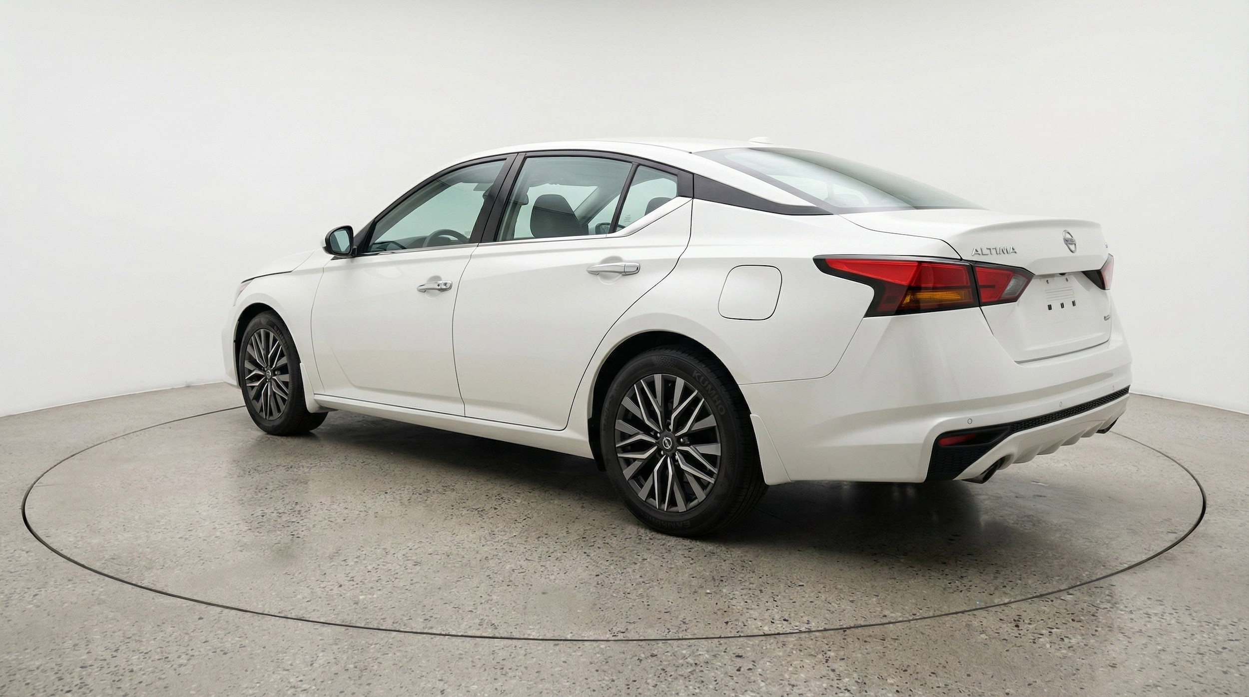 Thumbnail: 2025 Nissan Altima - 6