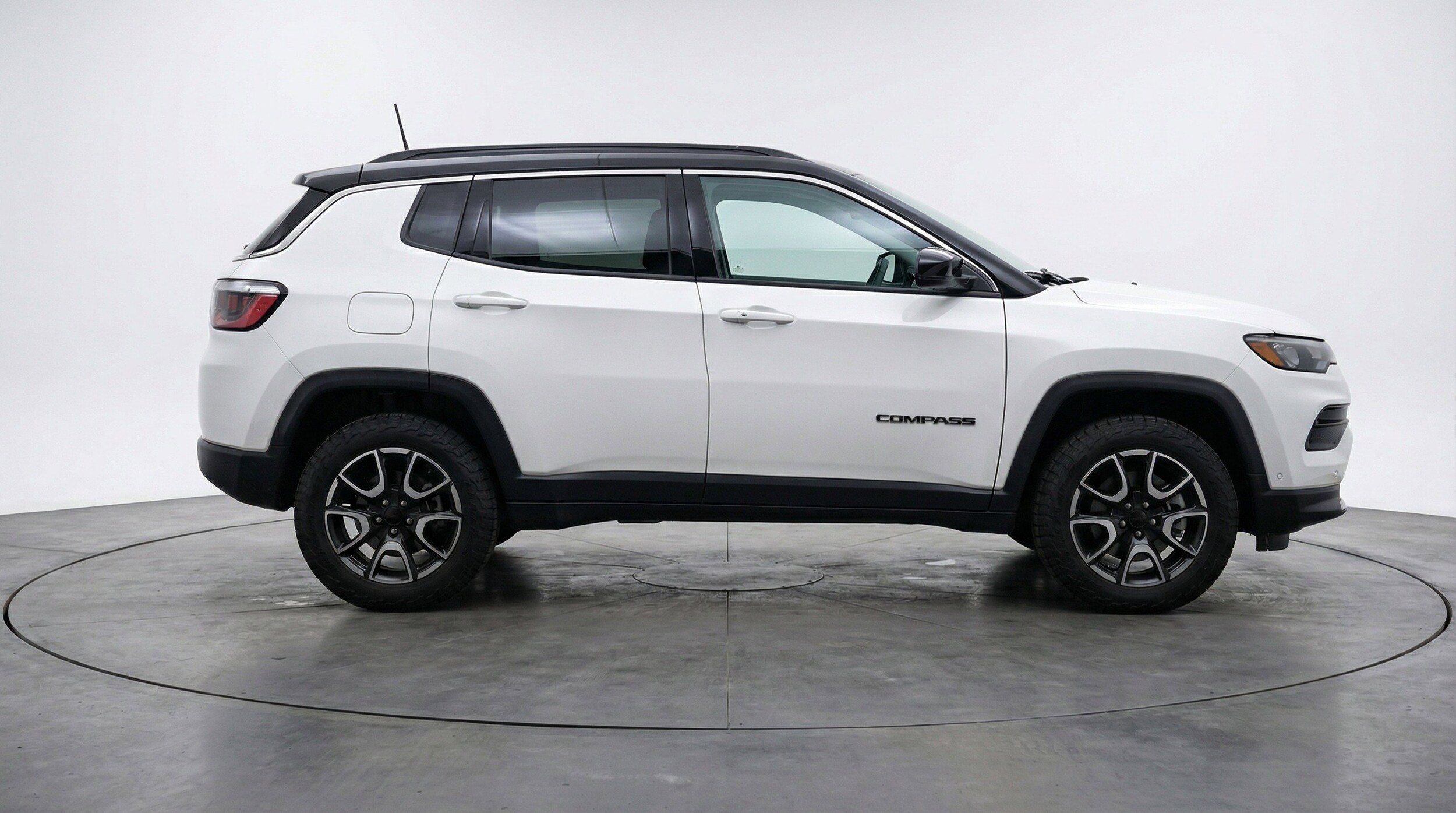 Thumbnail: 2025 Jeep Compass - 11