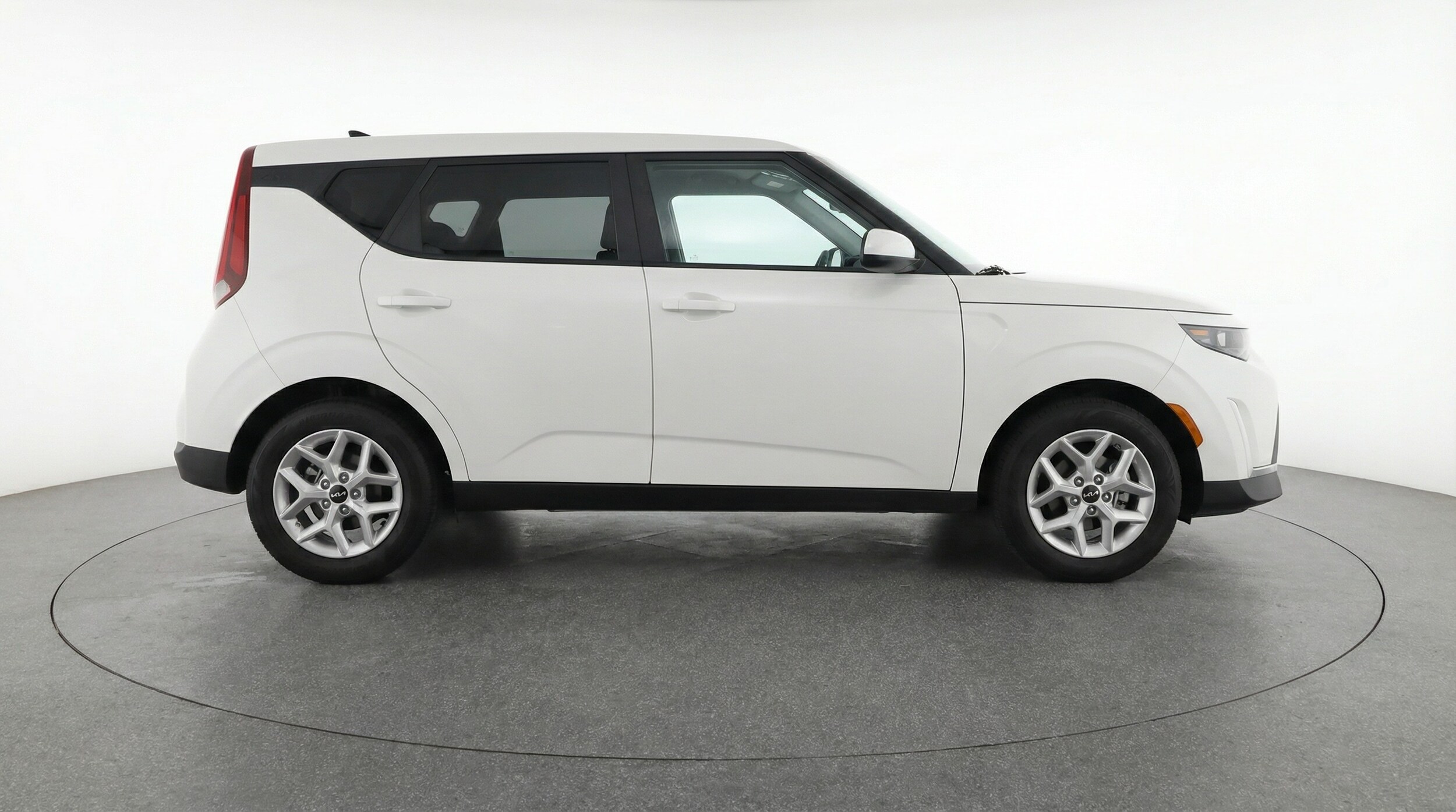 Thumbnail: 2025 Kia Soul - 8