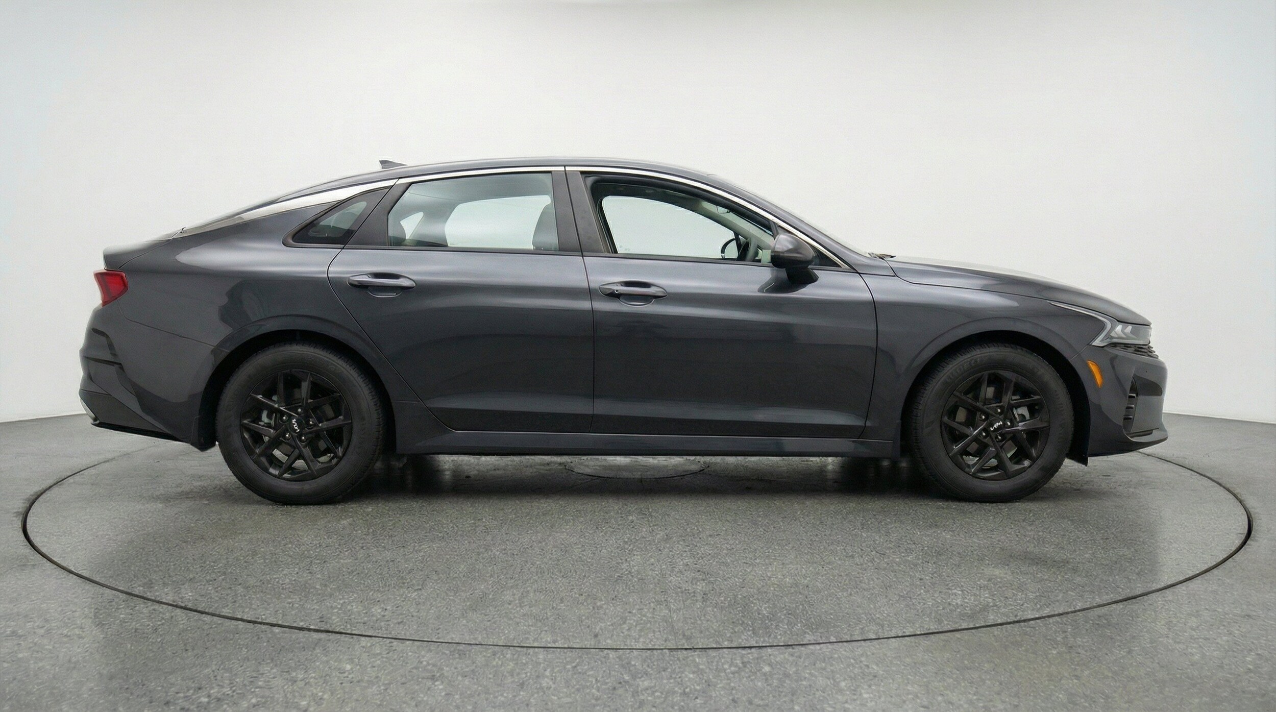 Thumbnail: 2025 Kia K5 - 11
