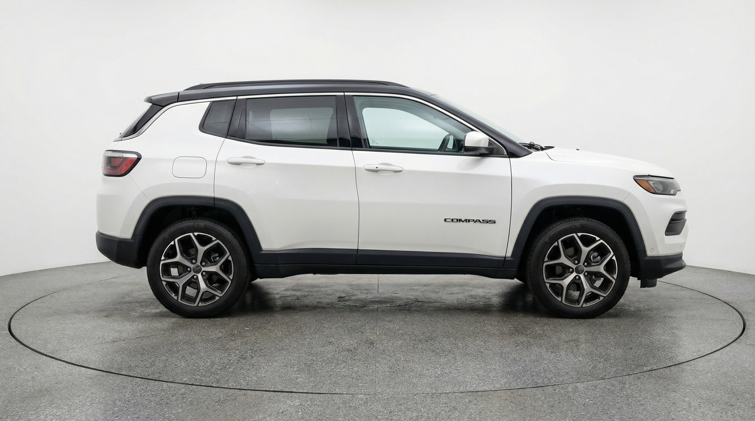 Thumbnail: 2025 Jeep Compass - 11
