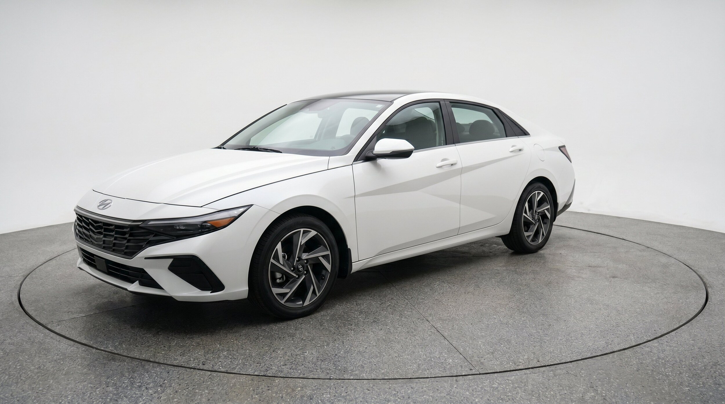 Thumbnail: 2025 Hyundai Elantra - 3