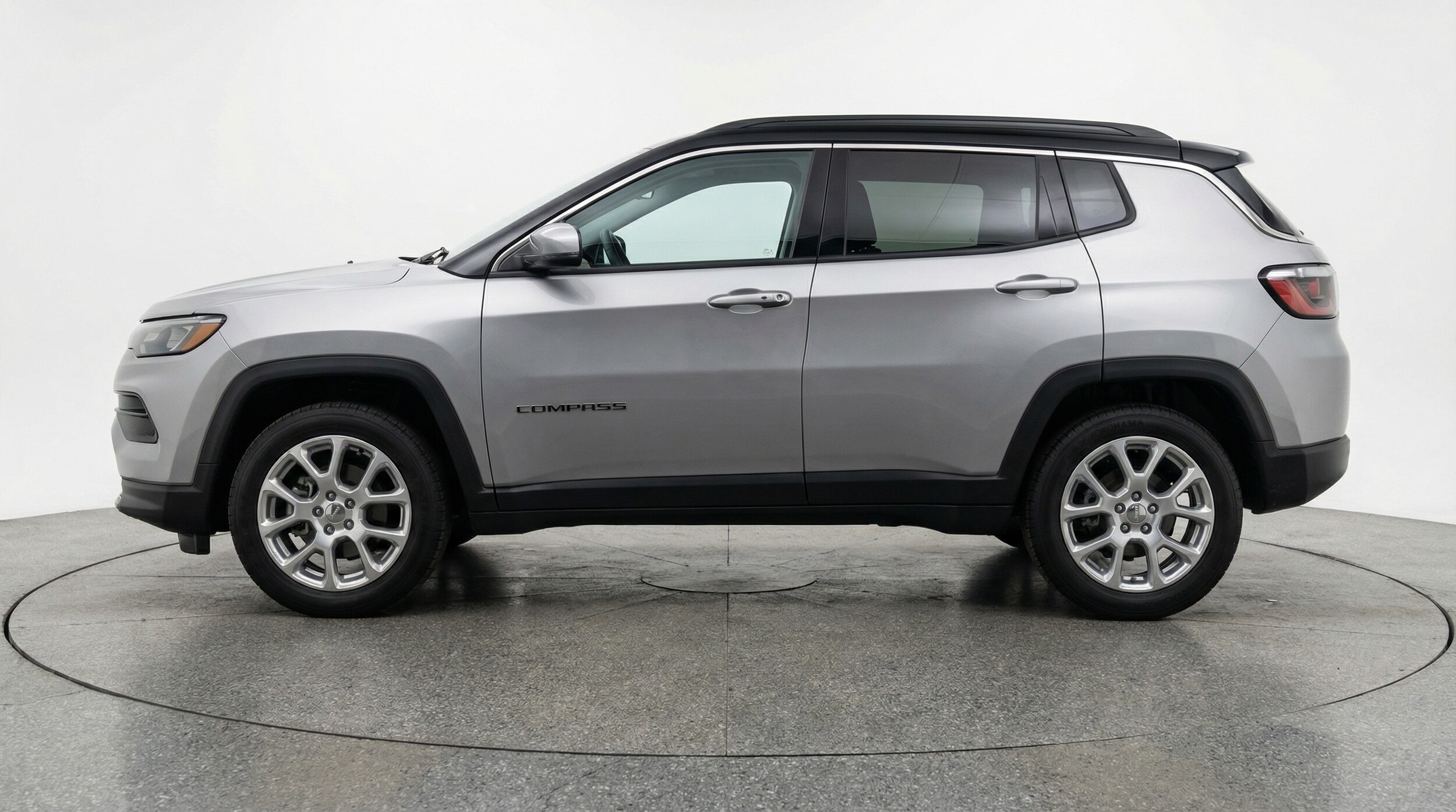 Thumbnail: 2025 Jeep Compass - 4