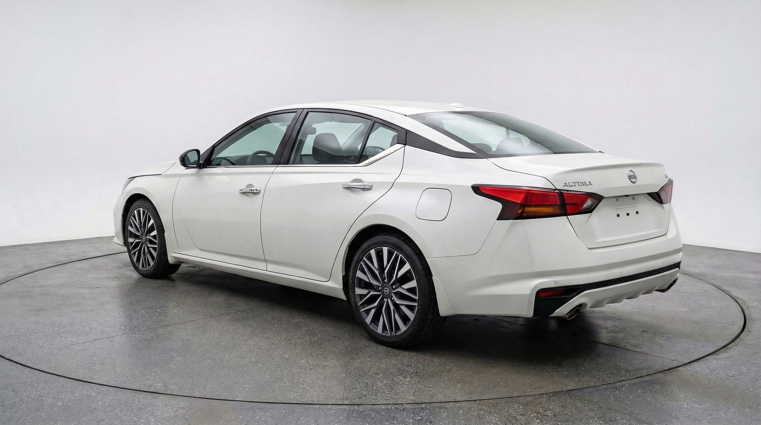 Thumbnail: 2025 Nissan Altima - 6