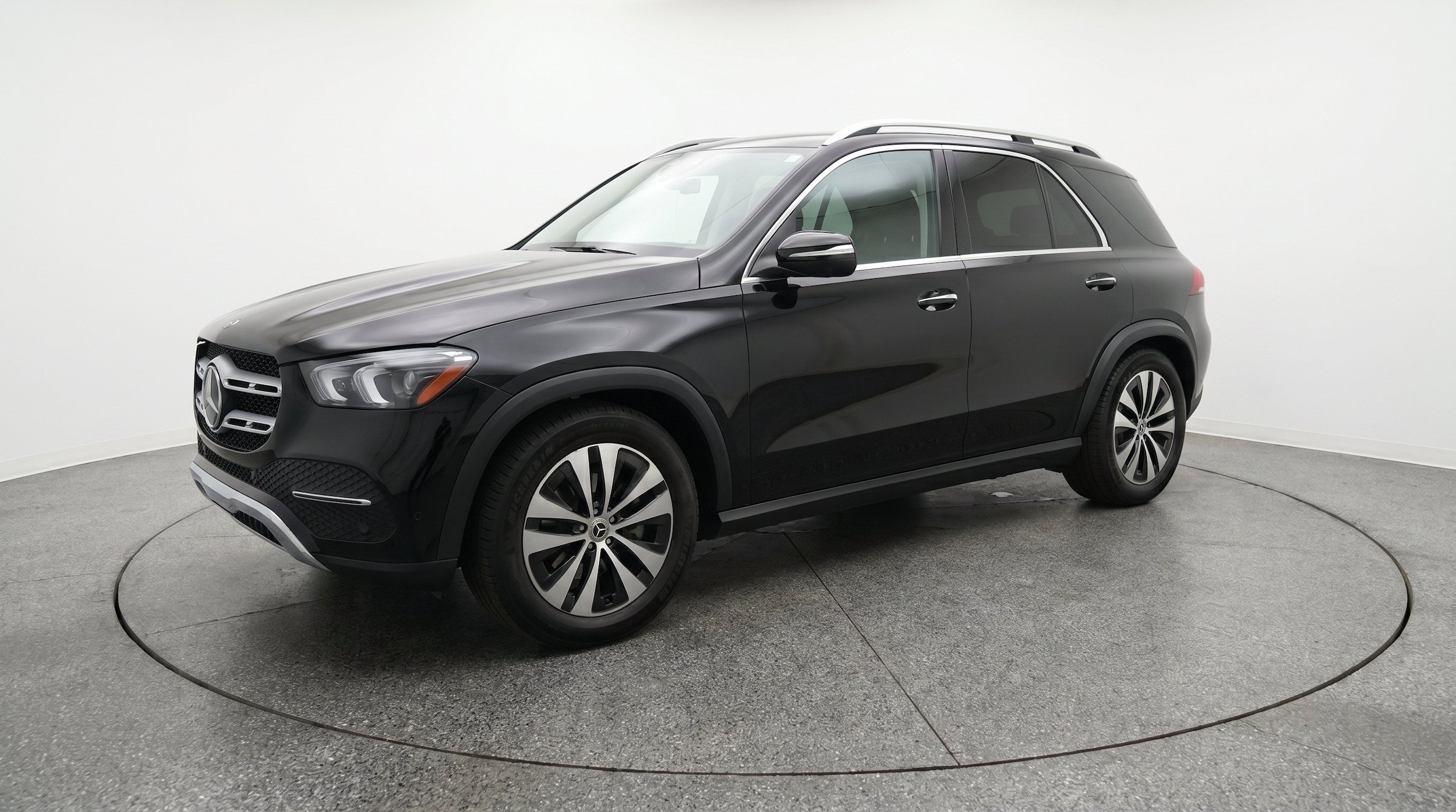 Thumbnail: 2026 Mercedes-Benz GLE - 3