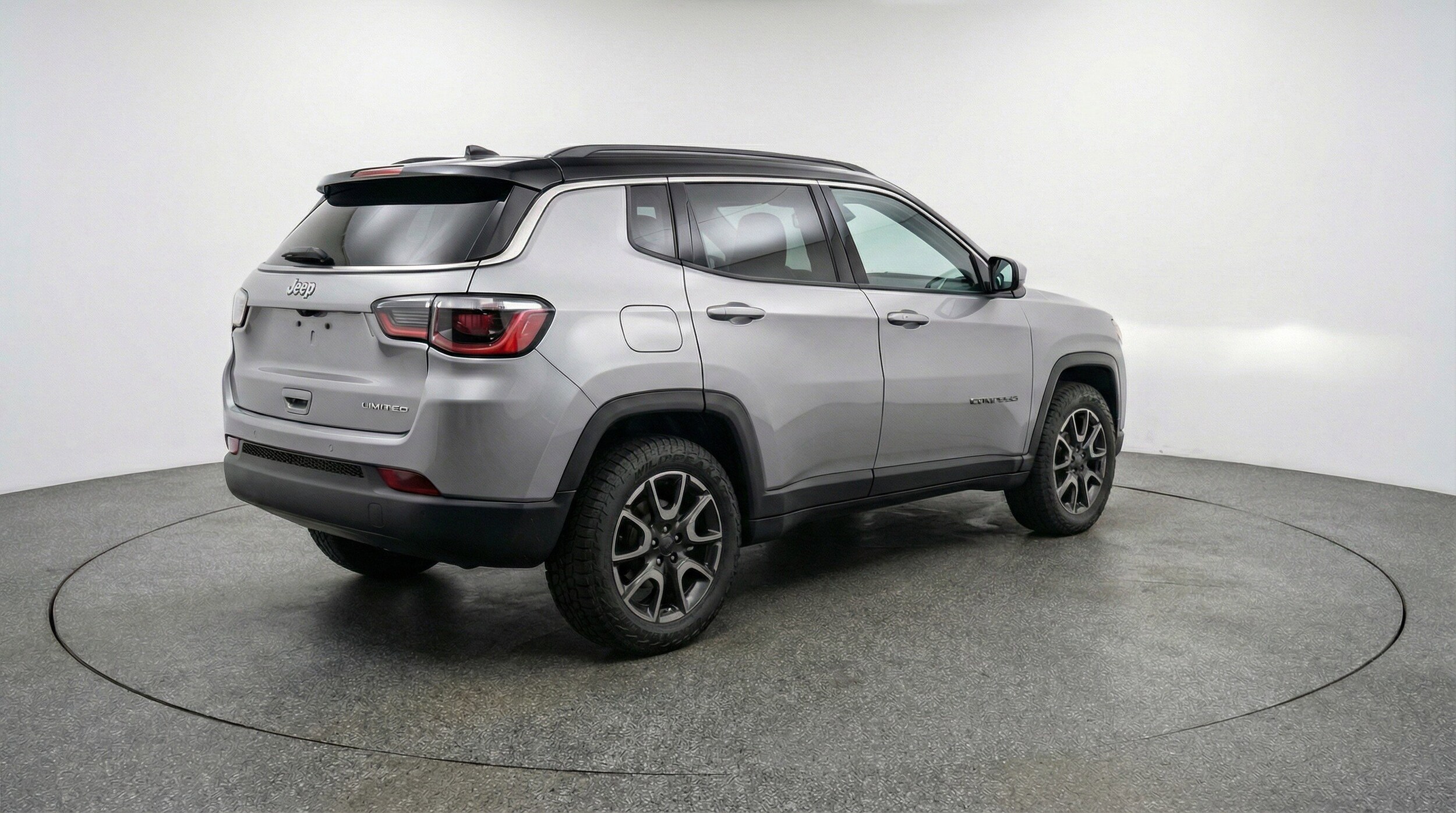 Thumbnail: 2025 Jeep Compass - 9