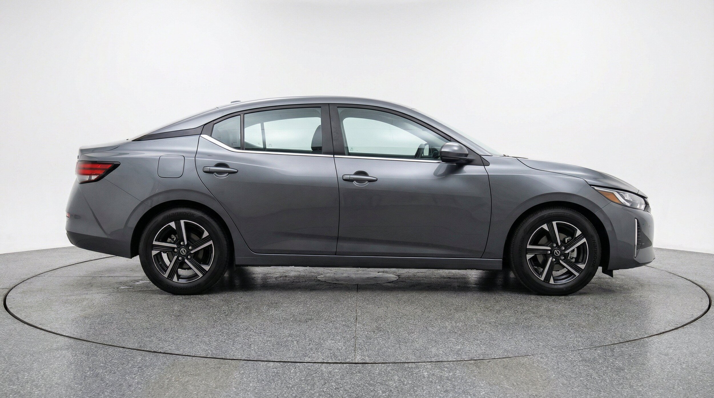 Thumbnail: 2025 Nissan Sentra - 11