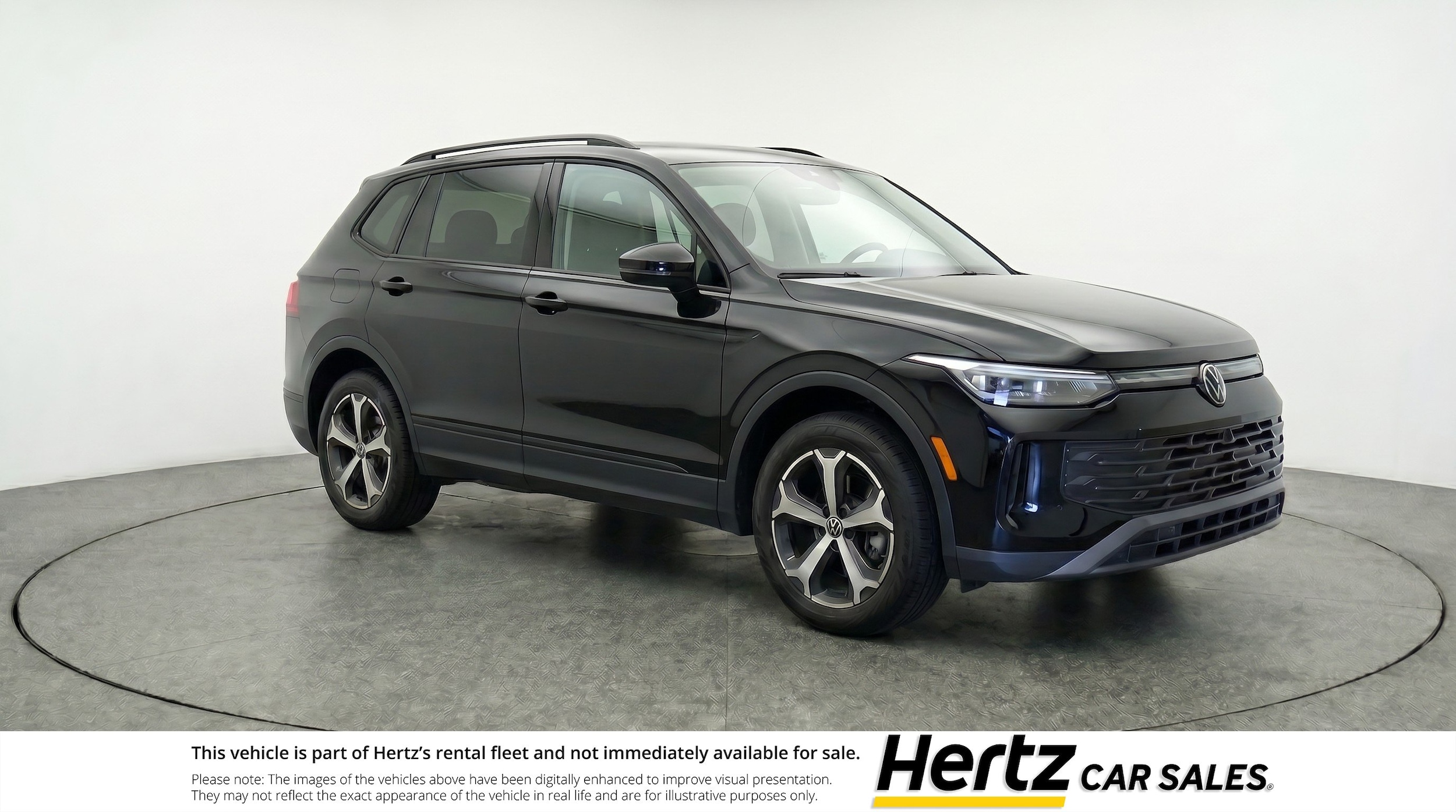 Thumbnail: 2026 Volkswagen Tiguan - 1