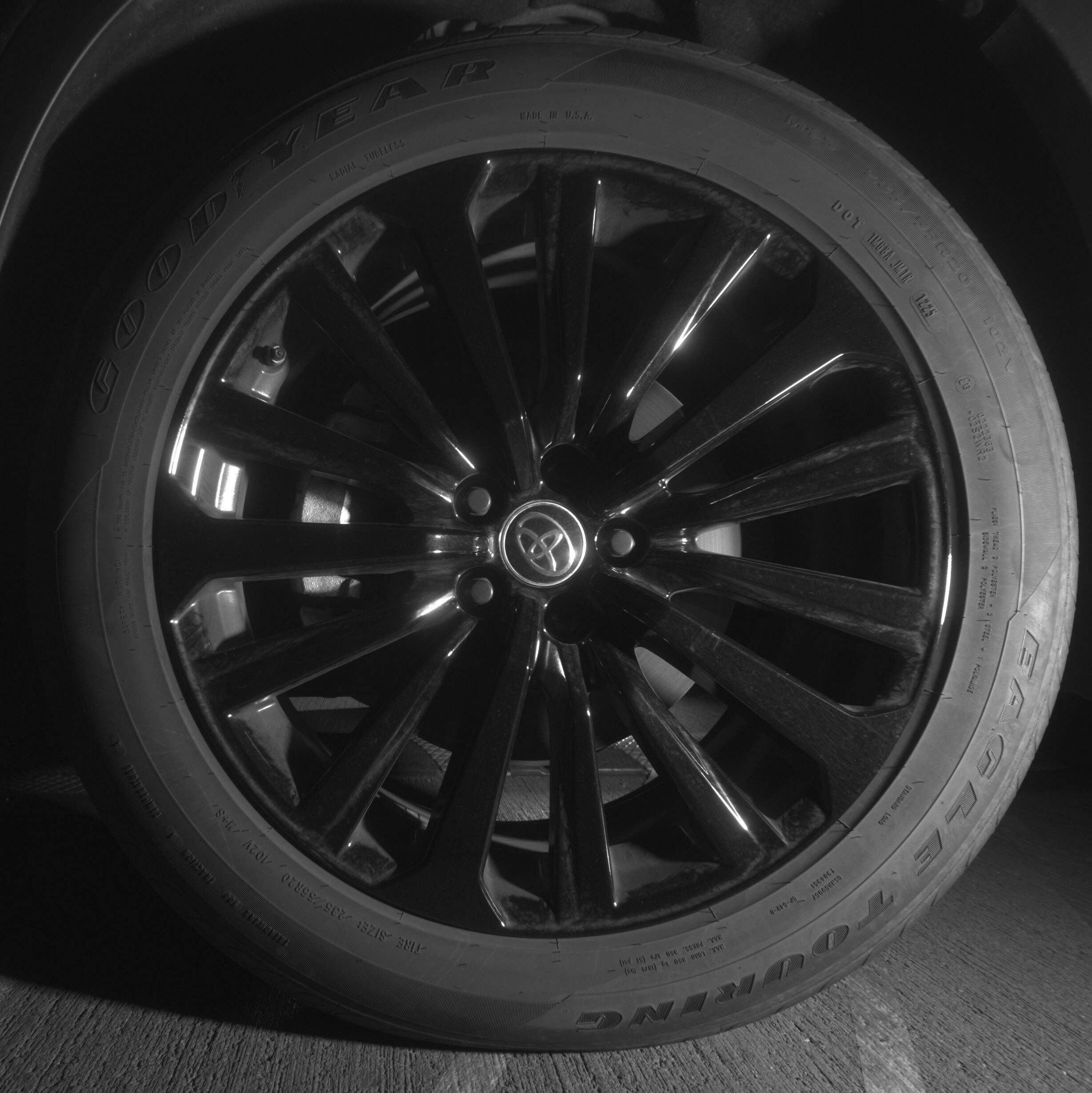 Thumbnail: 2025 Toyota Highlander - 9