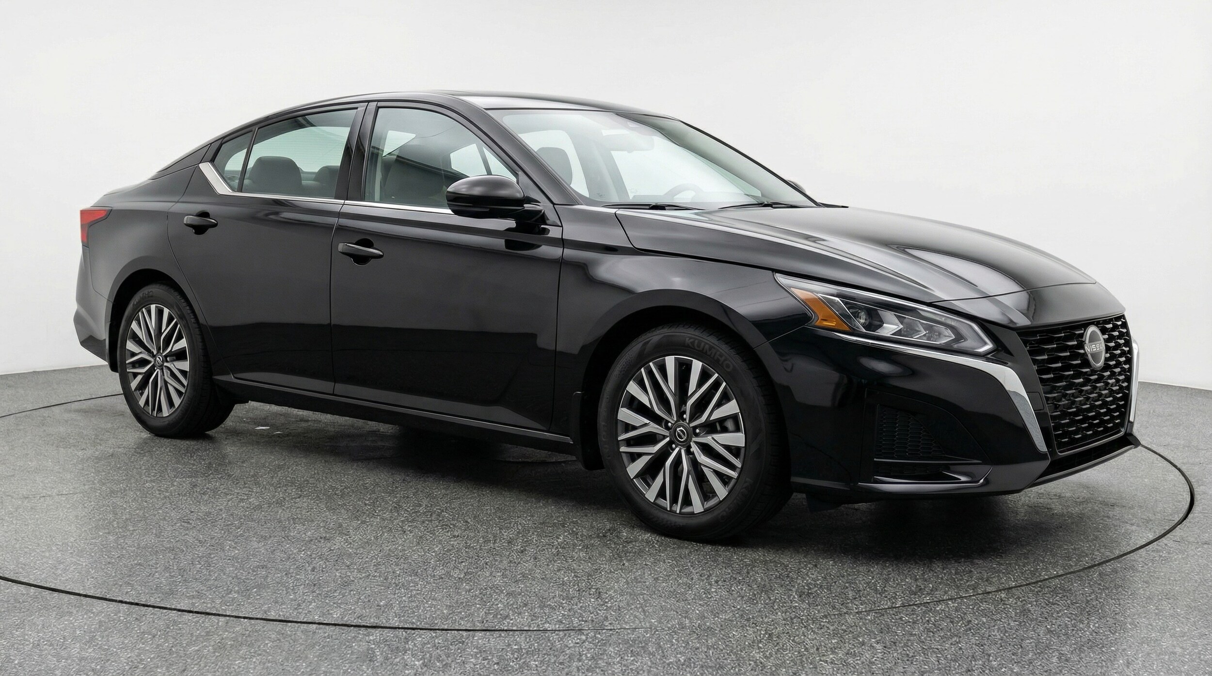 Thumbnail: 2025 Nissan Altima - 1