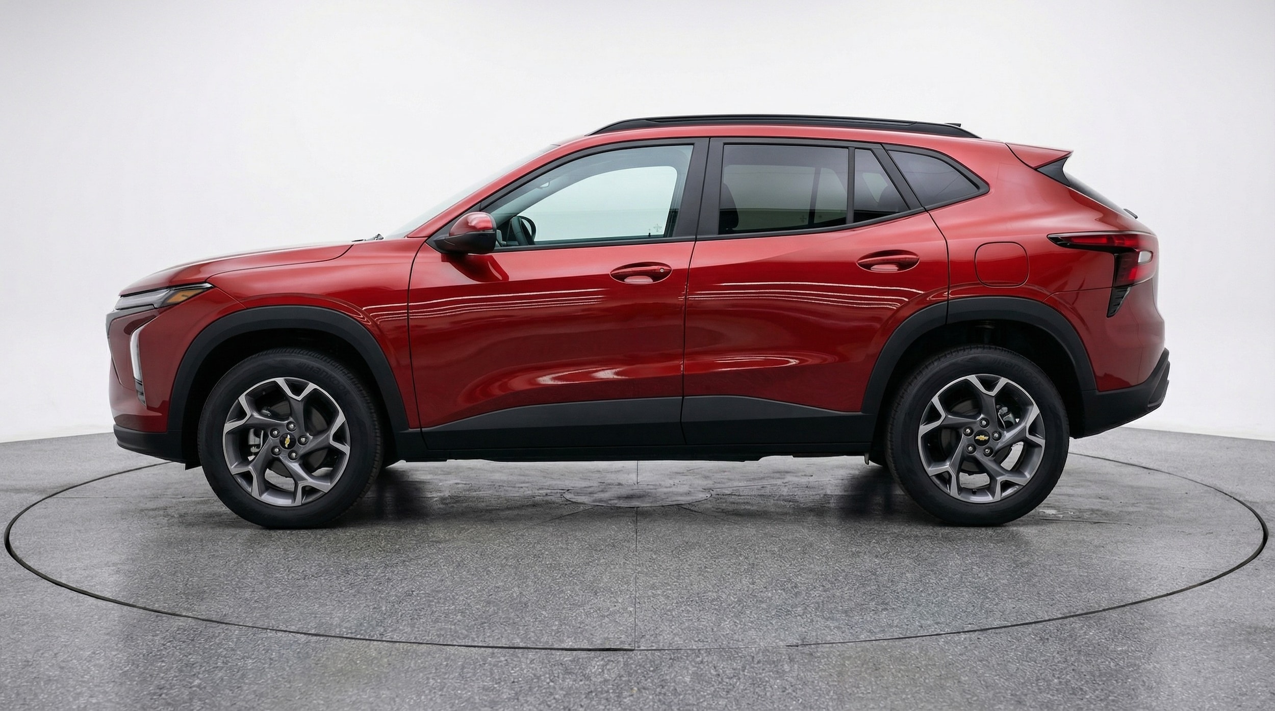 Thumbnail: 2025 Chevrolet Trax - 4