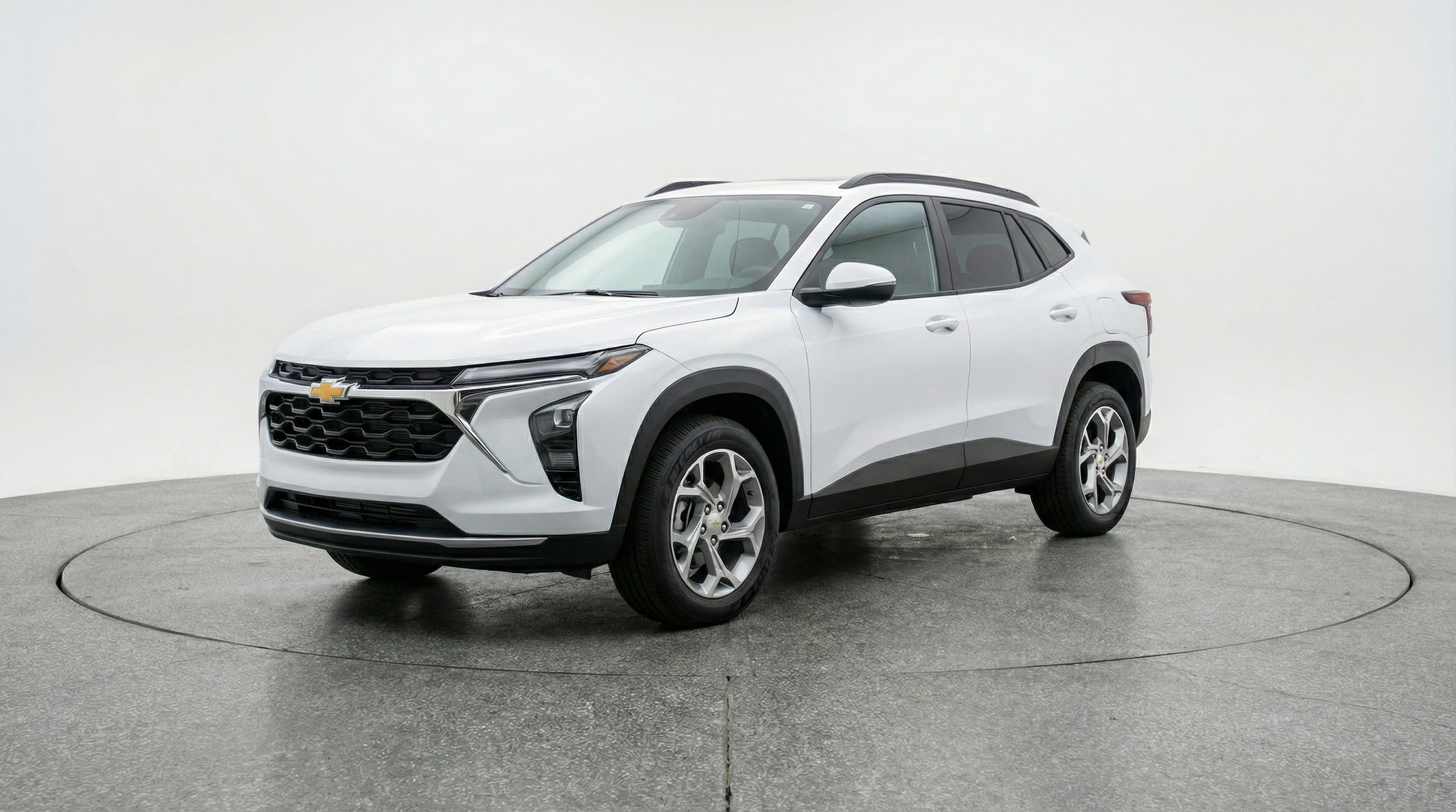 Thumbnail: 2025 Chevrolet Trax - 3