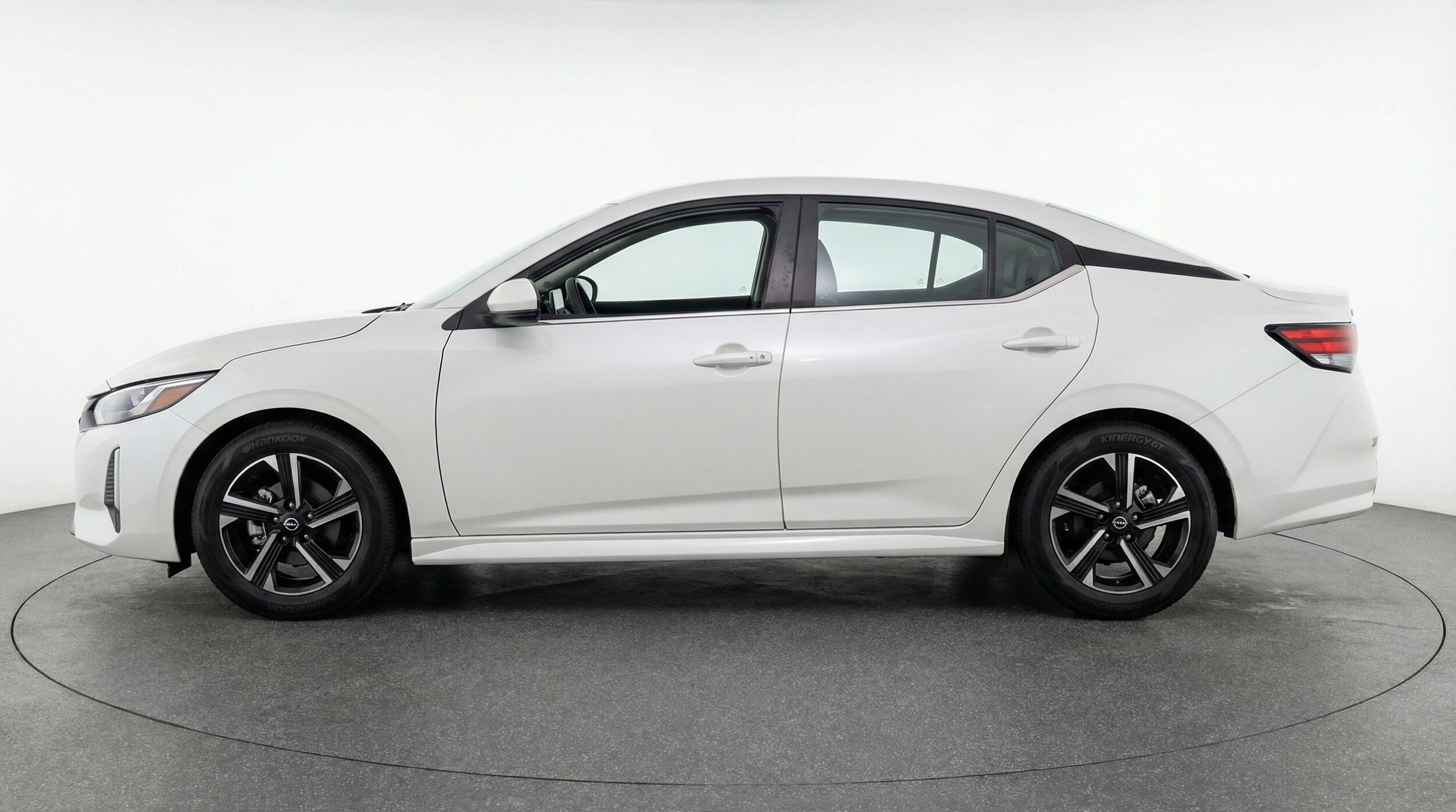 Thumbnail: 2025 Nissan Sentra - 5