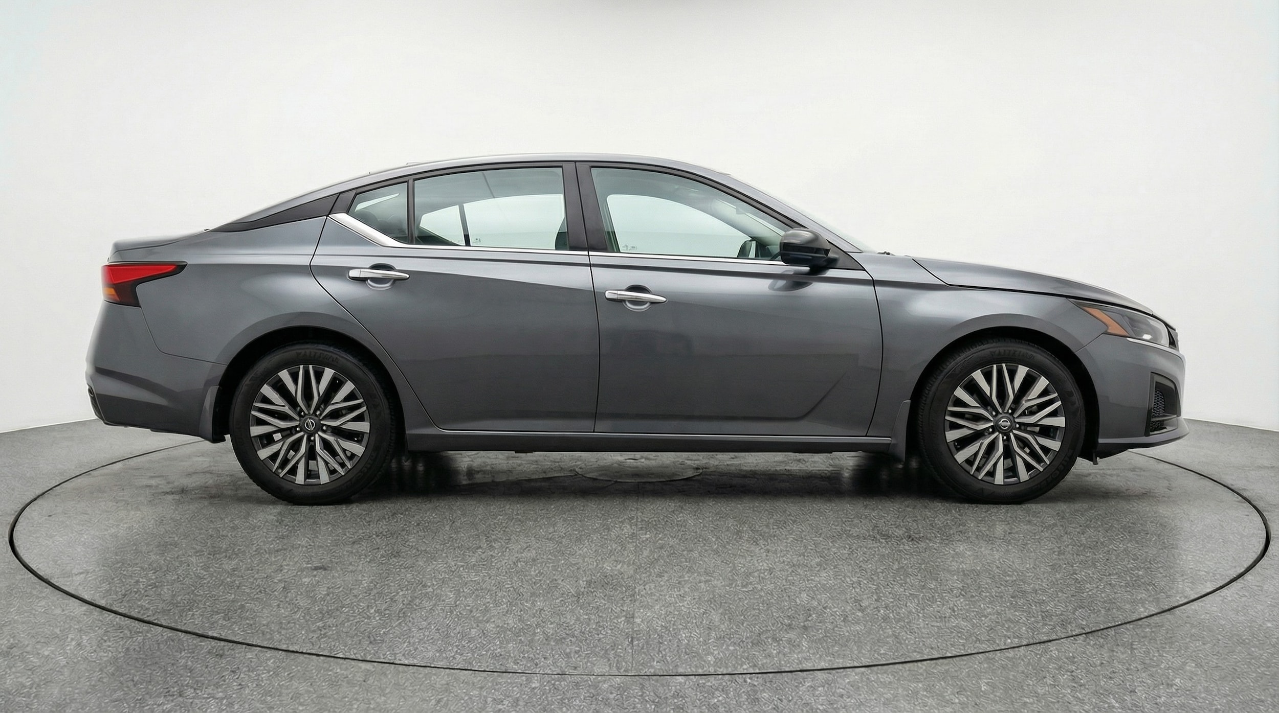 Thumbnail: 2025 Nissan Altima - 8