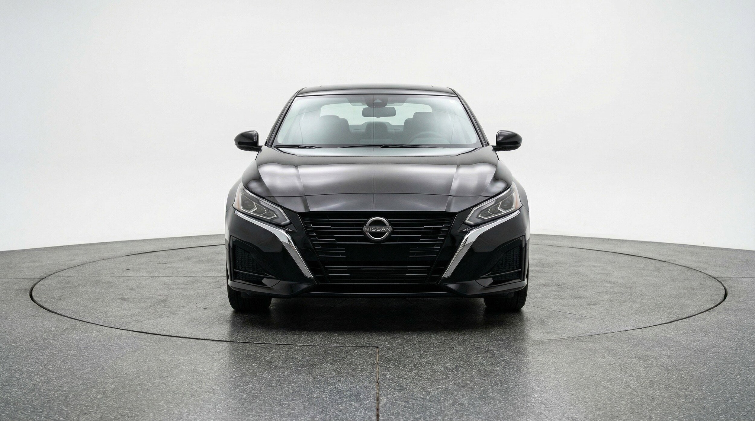 Thumbnail: 2025 Nissan Altima - 2
