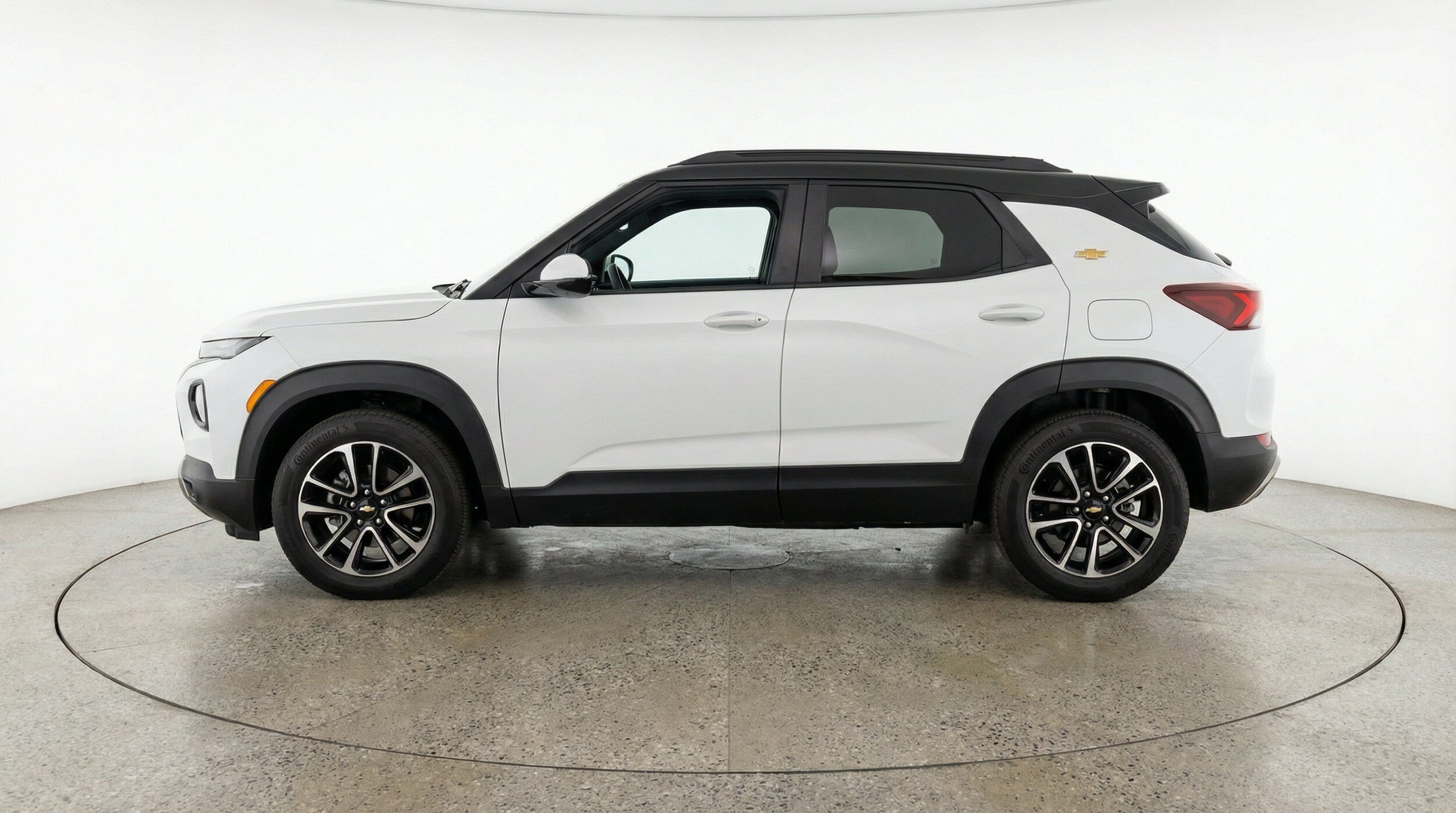 Thumbnail: 2025 Chevrolet TrailBlazer - 5