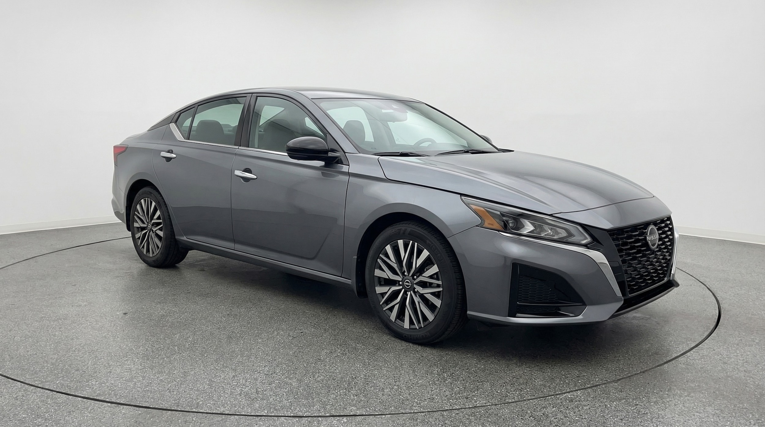 Thumbnail: 2025 Nissan Altima - 1