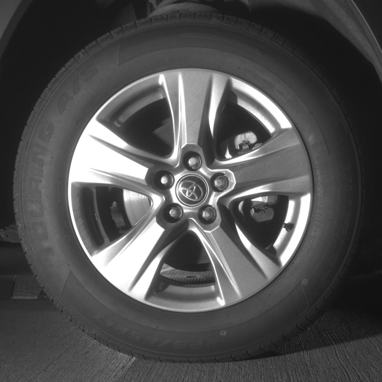 Thumbnail: 2025 Toyota RAV4 - 10