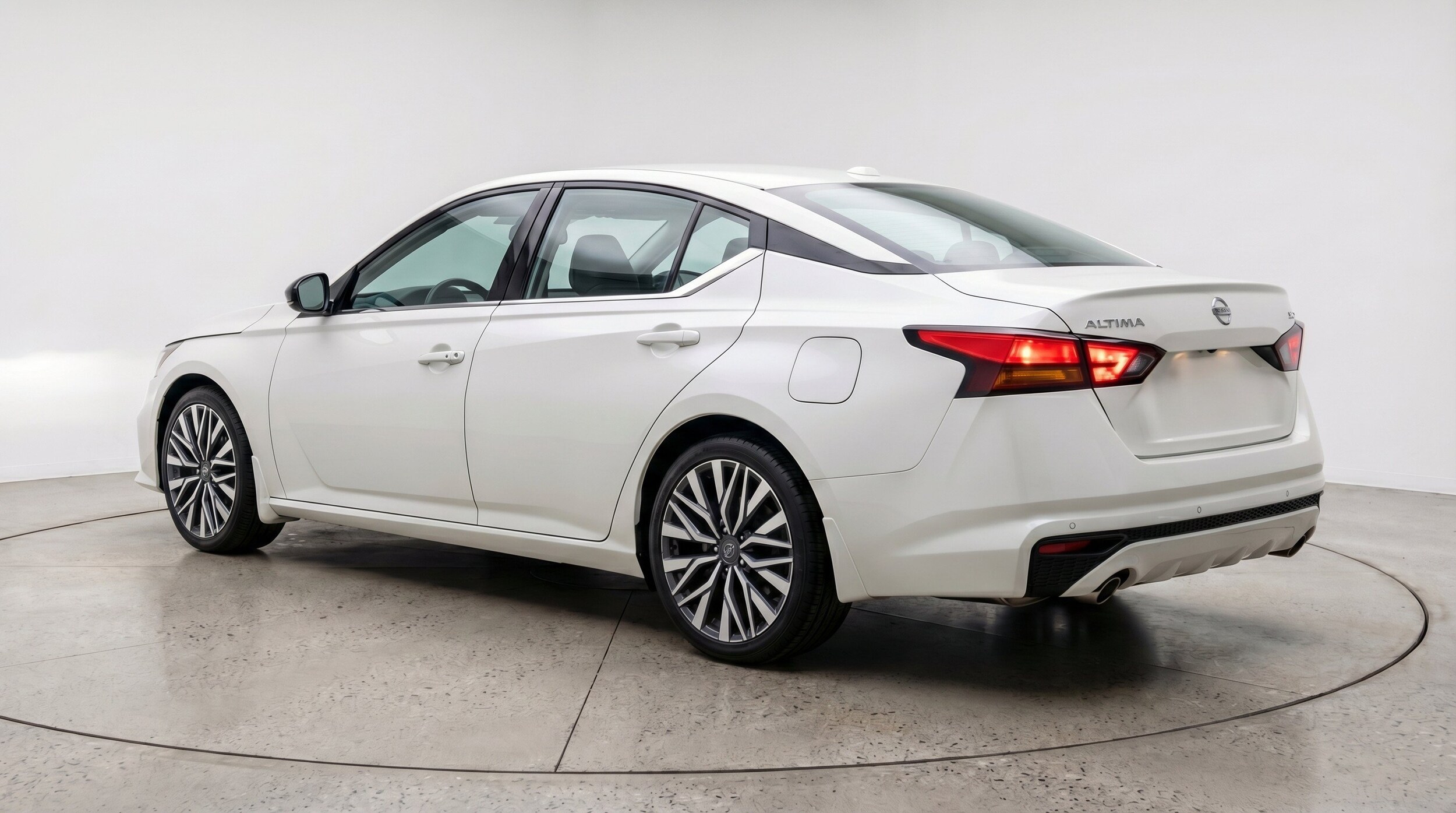 Thumbnail: 2026 Nissan Altima - 6