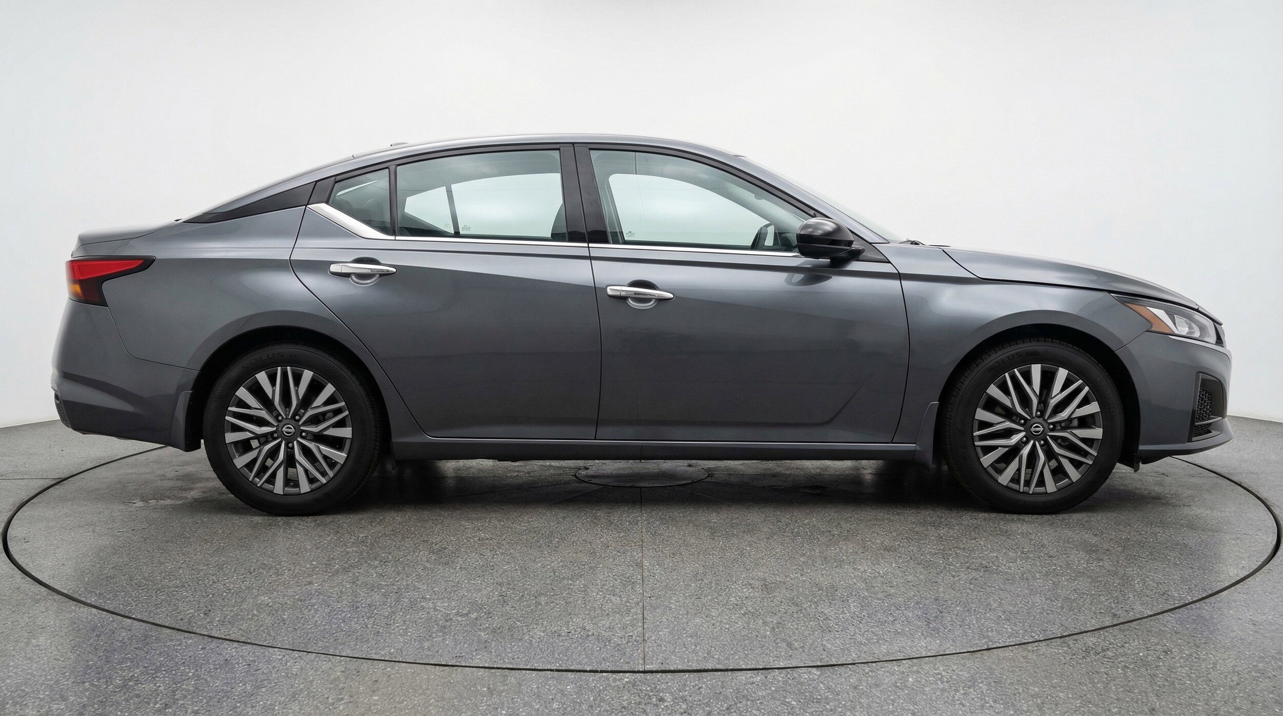 Thumbnail: 2025 Nissan Altima - 11
