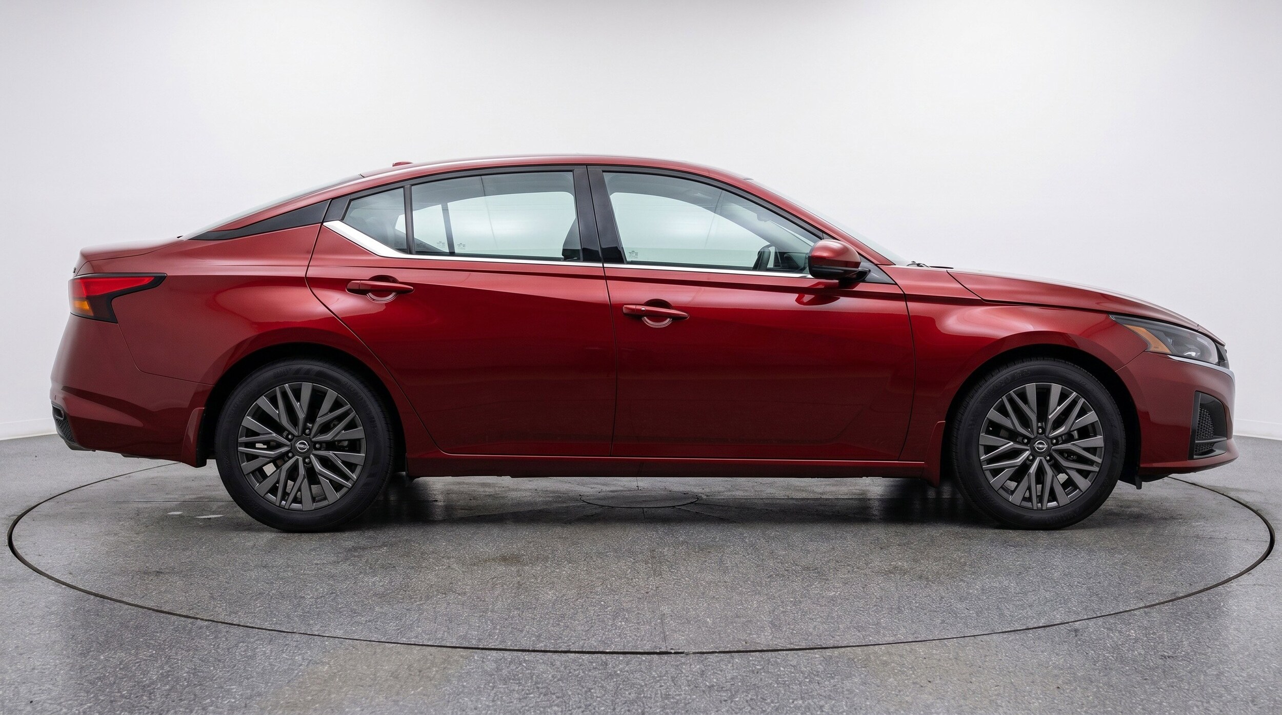 Thumbnail: 2025 Nissan Altima - 11