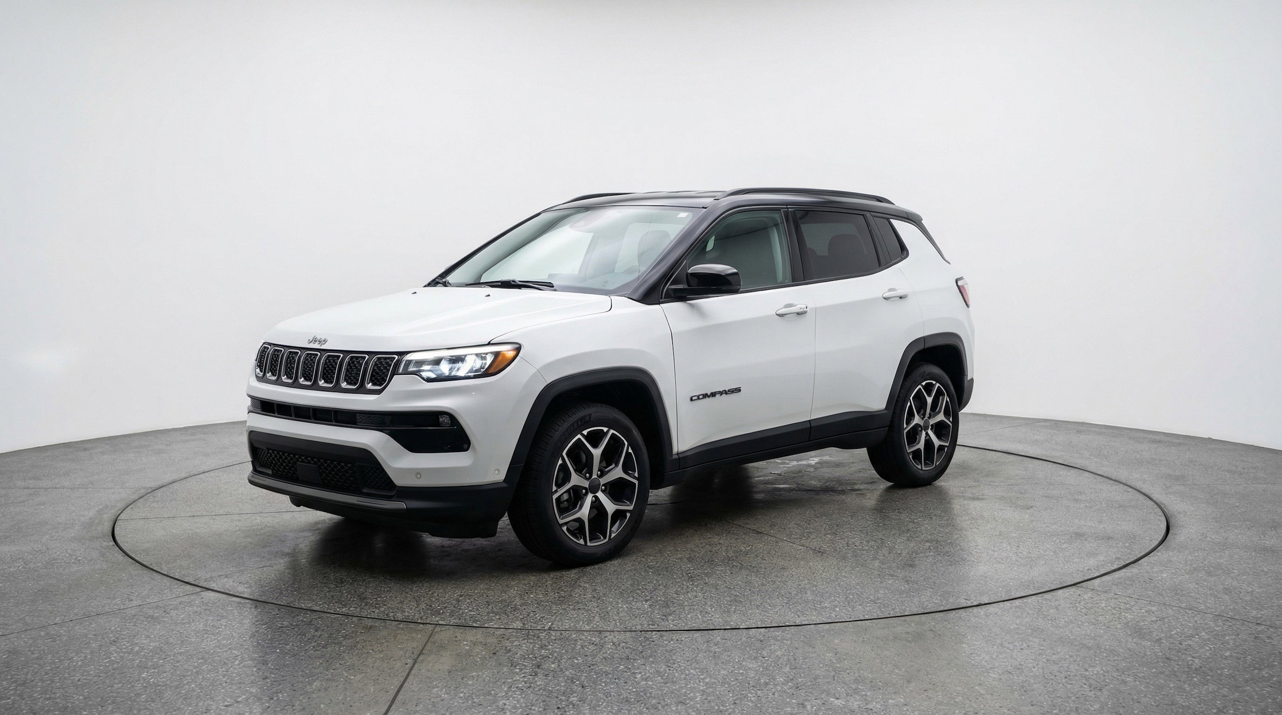 Thumbnail: 2025 Jeep Compass - 3
