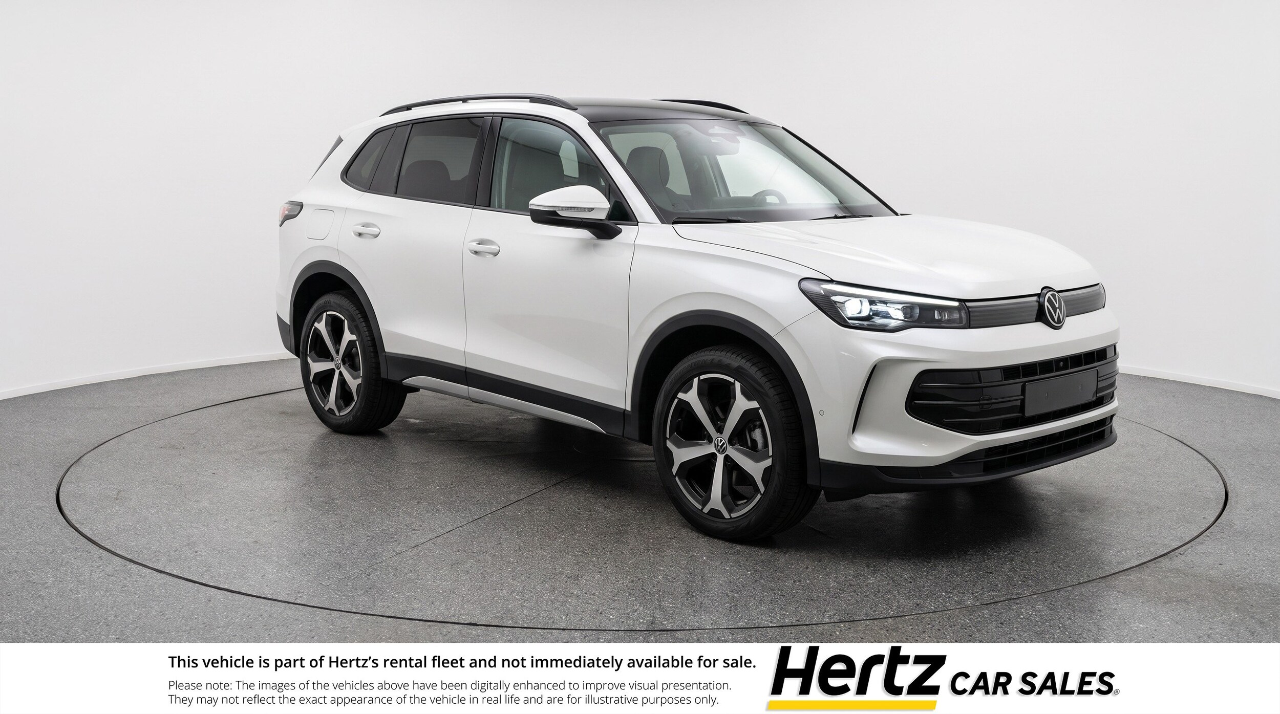 Thumbnail: 2026 Volkswagen Tiguan - 1