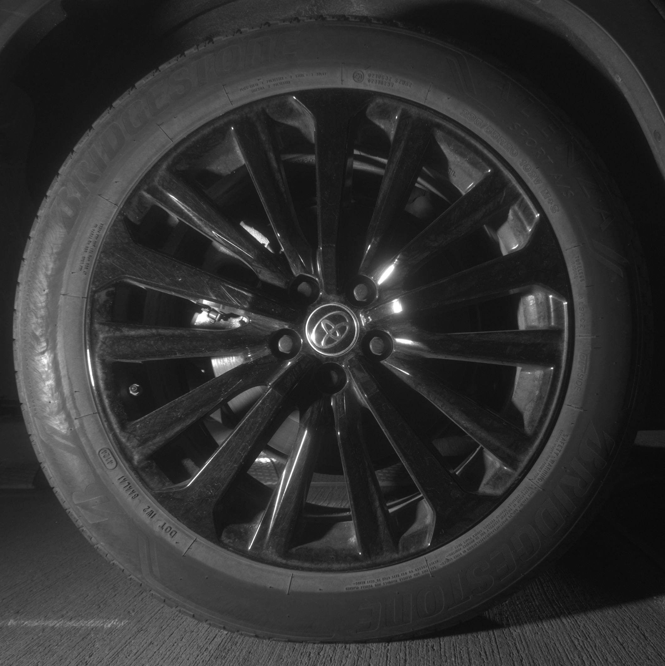 Thumbnail: 2025 Toyota Highlander - 15