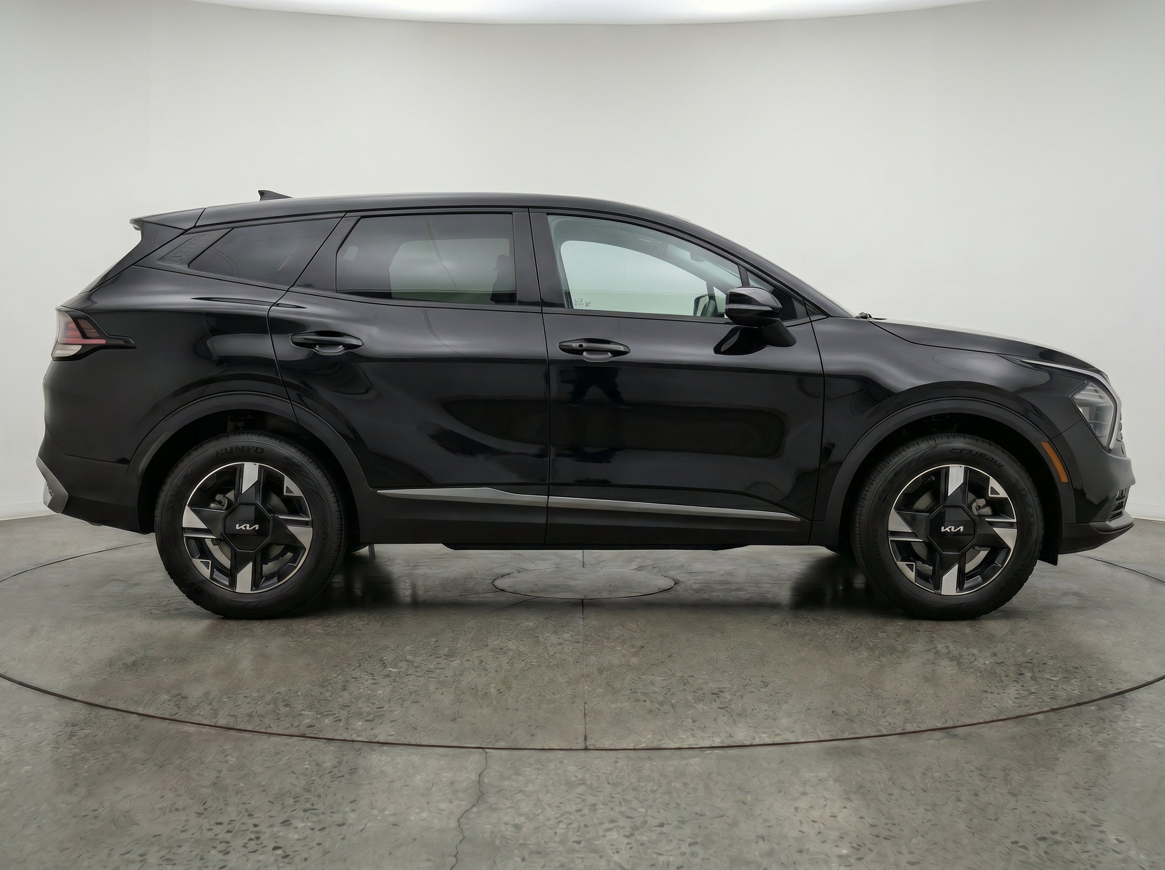 Thumbnail: 2026 Kia Sportage - 11