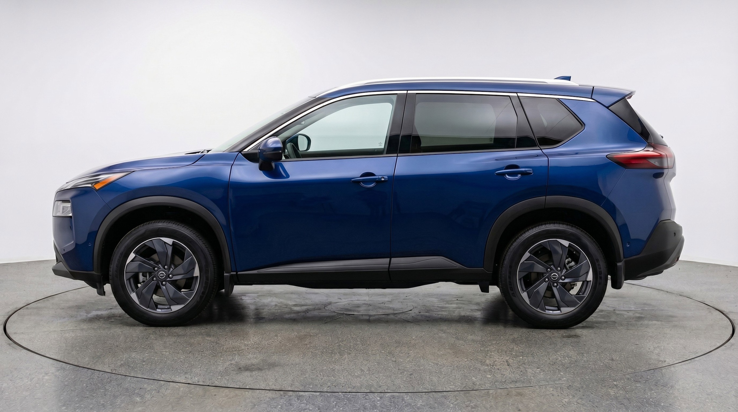Thumbnail: 2025 Nissan Rogue - 5
