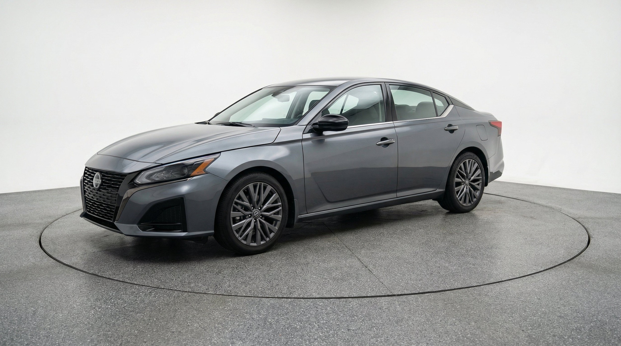 Thumbnail: 2025 Nissan Altima - 3