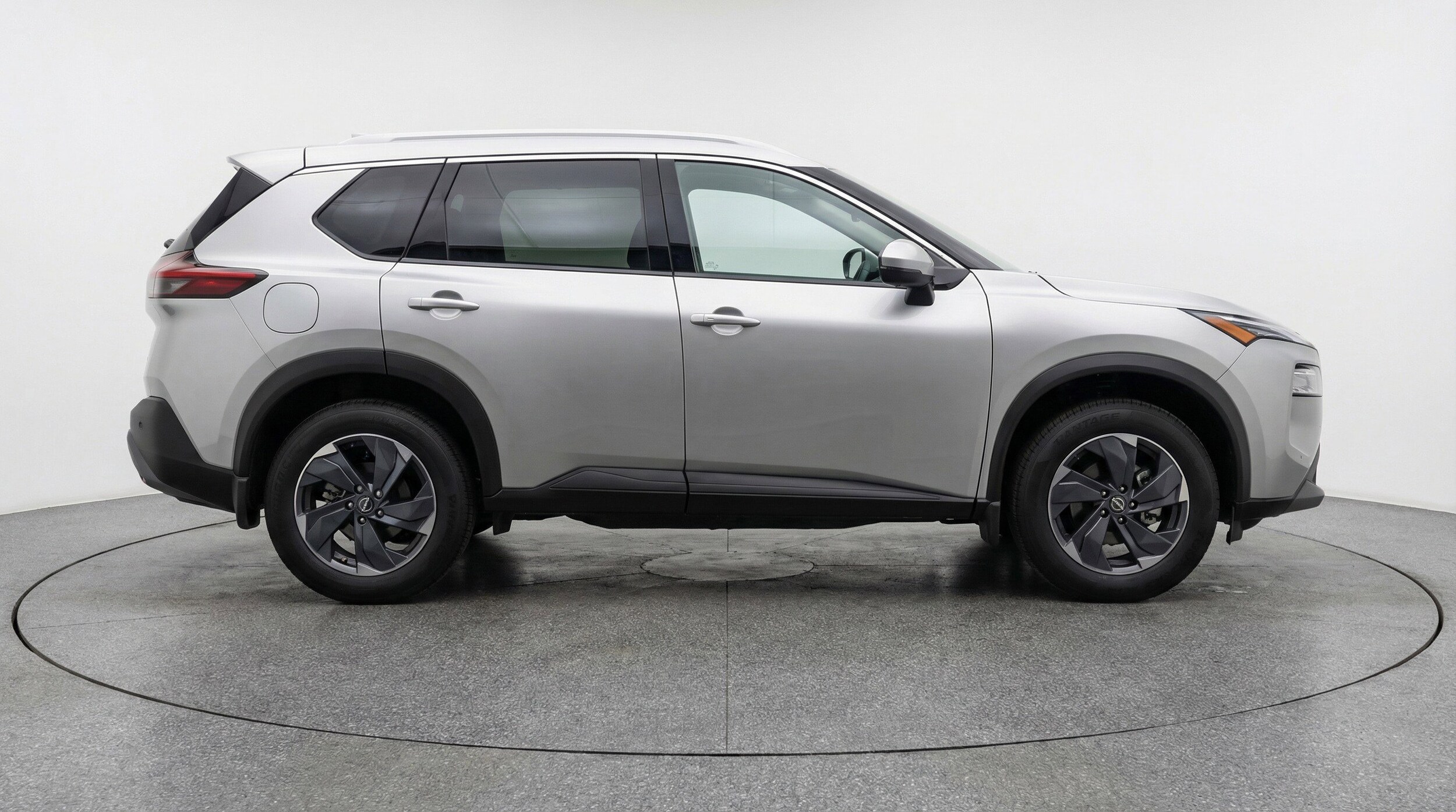 Thumbnail: 2025 Nissan Rogue - 11