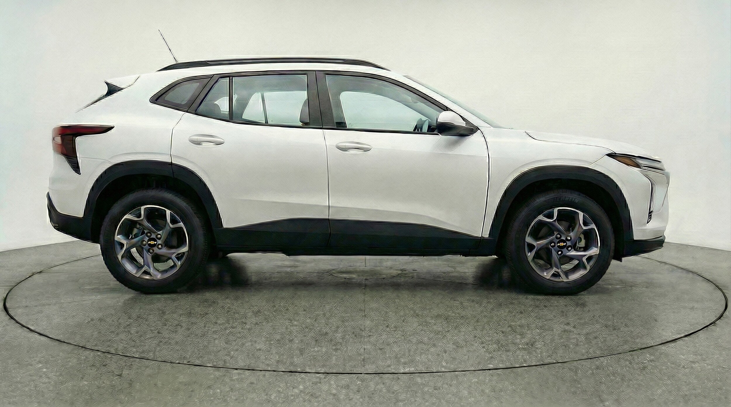 Thumbnail: 2025 Chevrolet Trax - 11