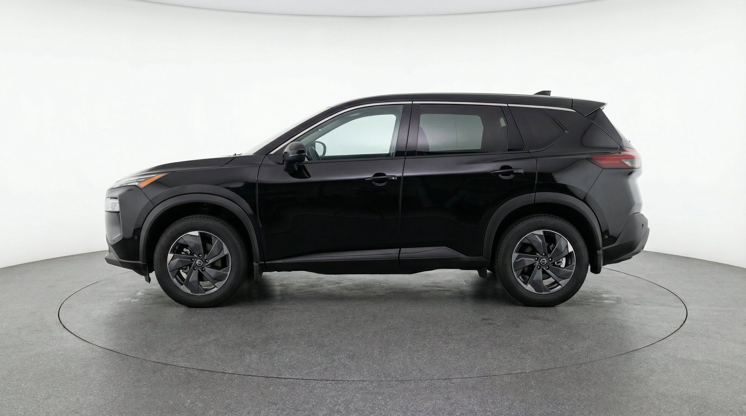 Thumbnail: 2025 Nissan Rogue - 5