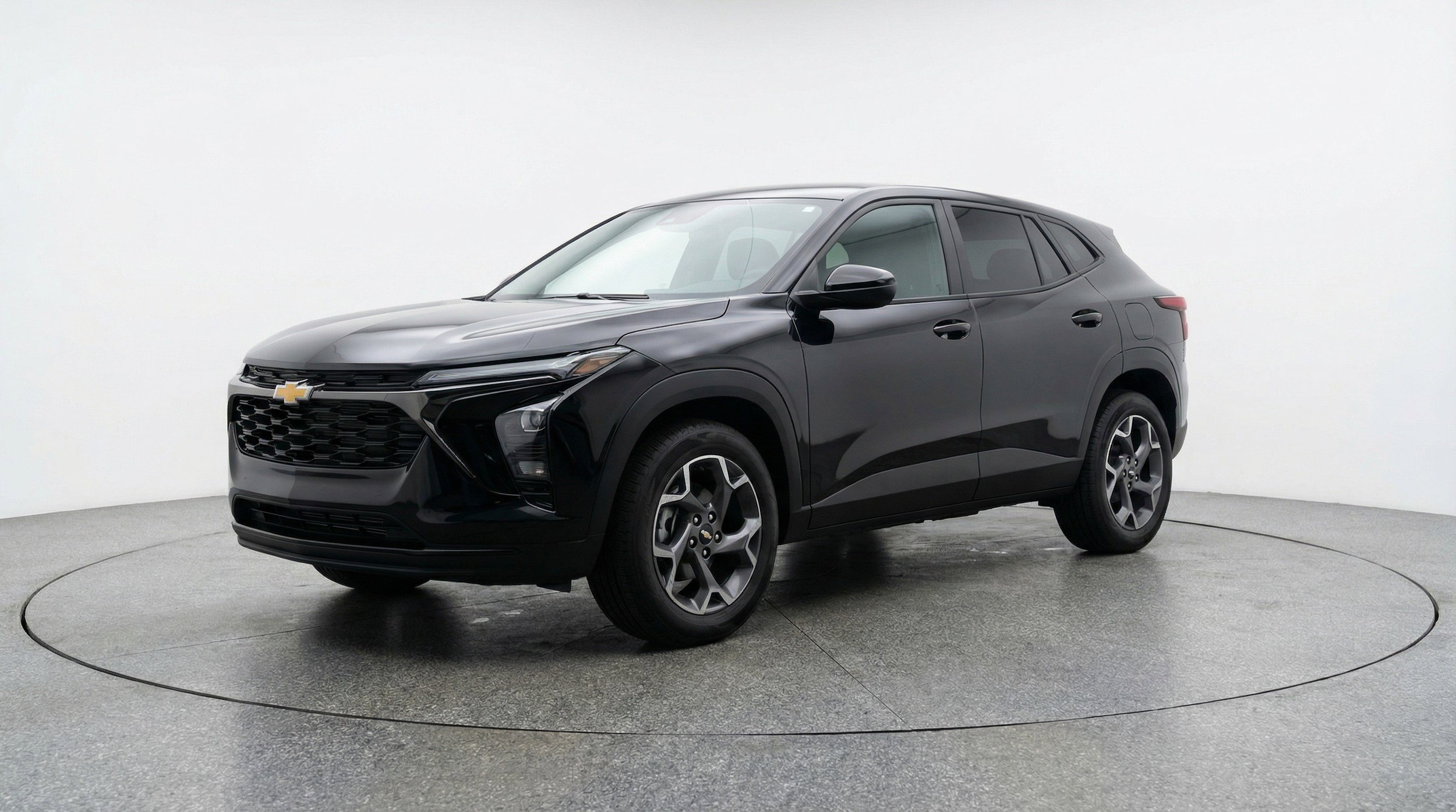 Thumbnail: 2025 Chevrolet Trax - 3