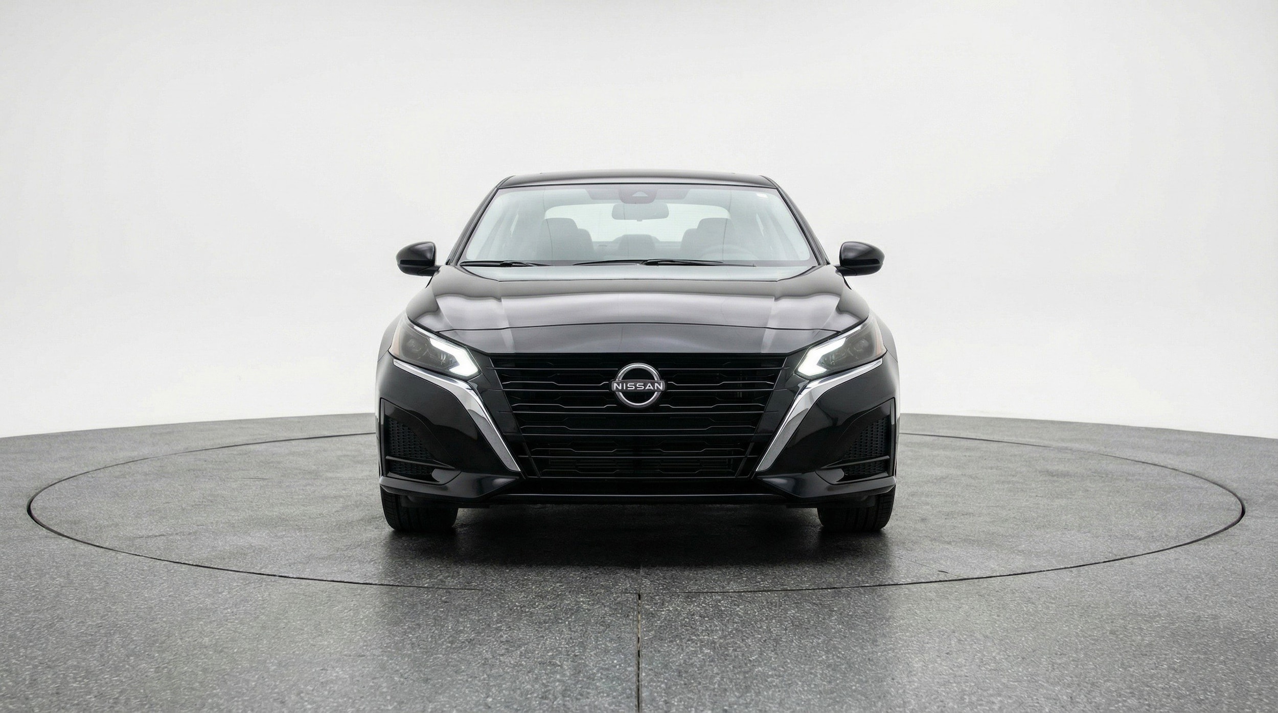 Thumbnail: 2025 Nissan Altima - 2