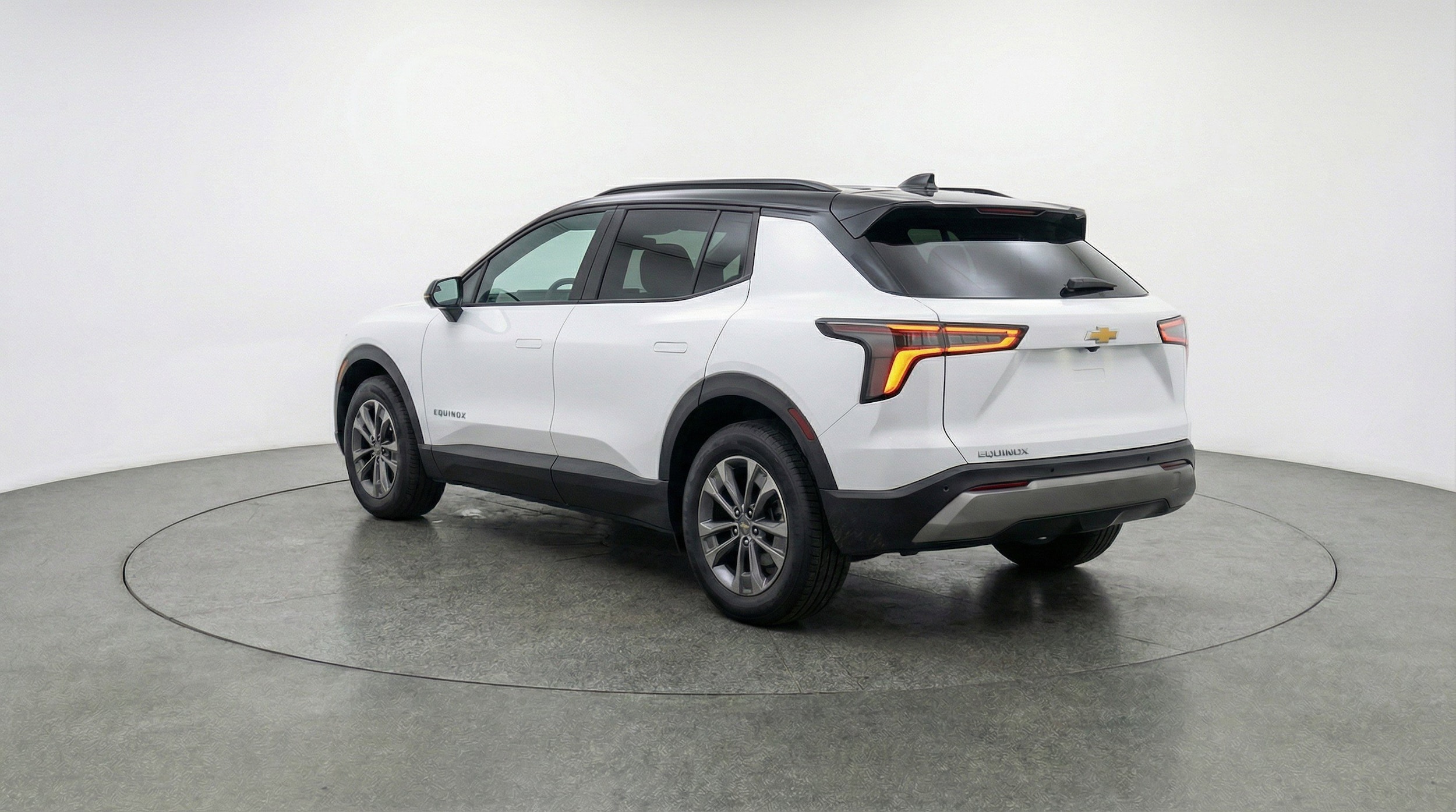 Thumbnail: 2025 Chevrolet Equinox - 6