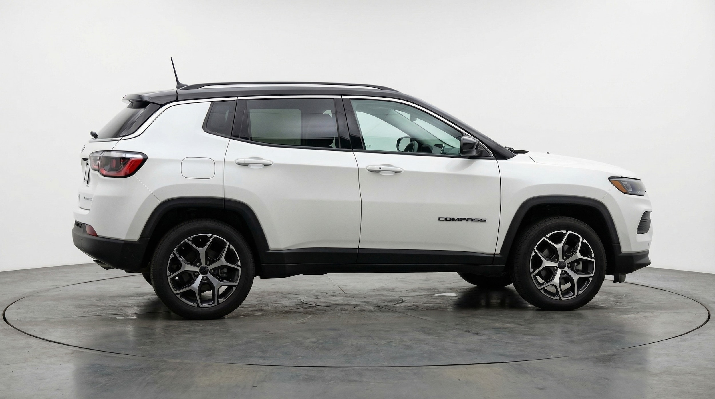 Thumbnail: 2025 Jeep Compass - 8
