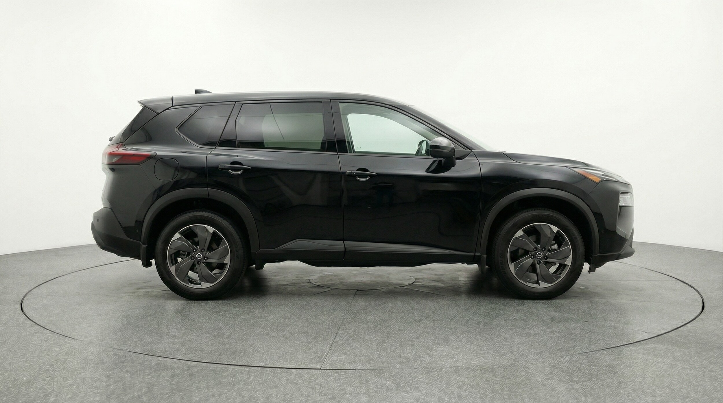 Thumbnail: 2025 Nissan Rogue - 8