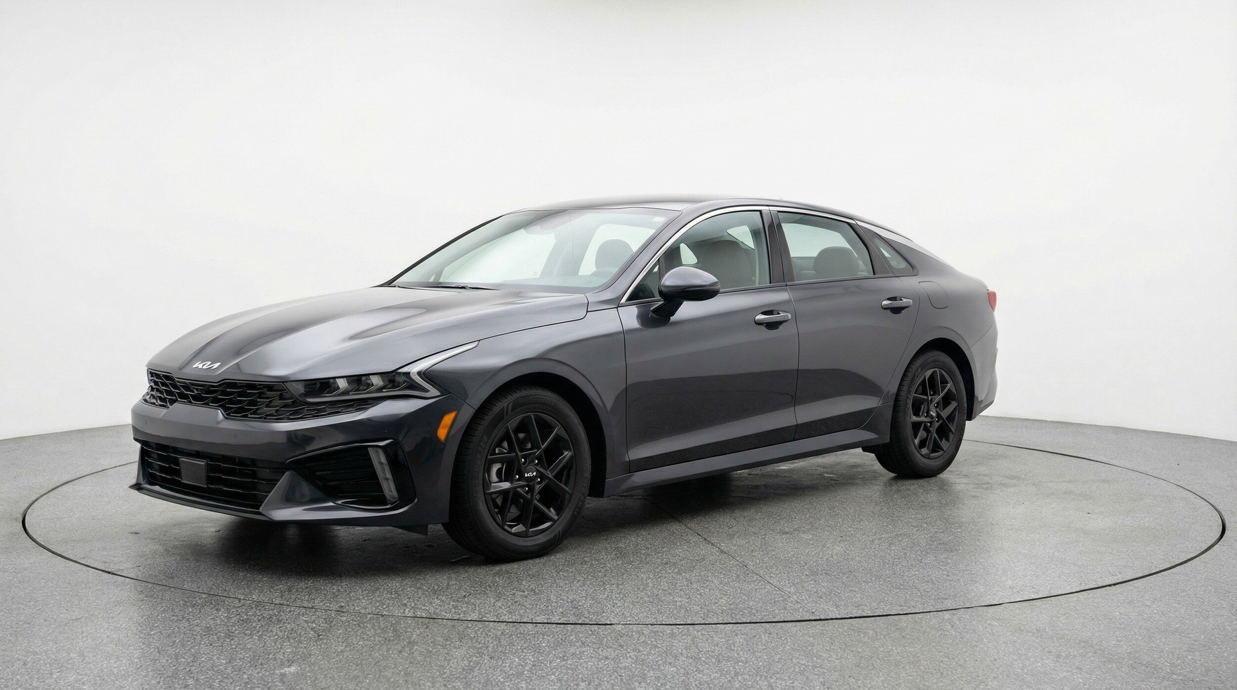 Thumbnail: 2025 Kia K5 - 3