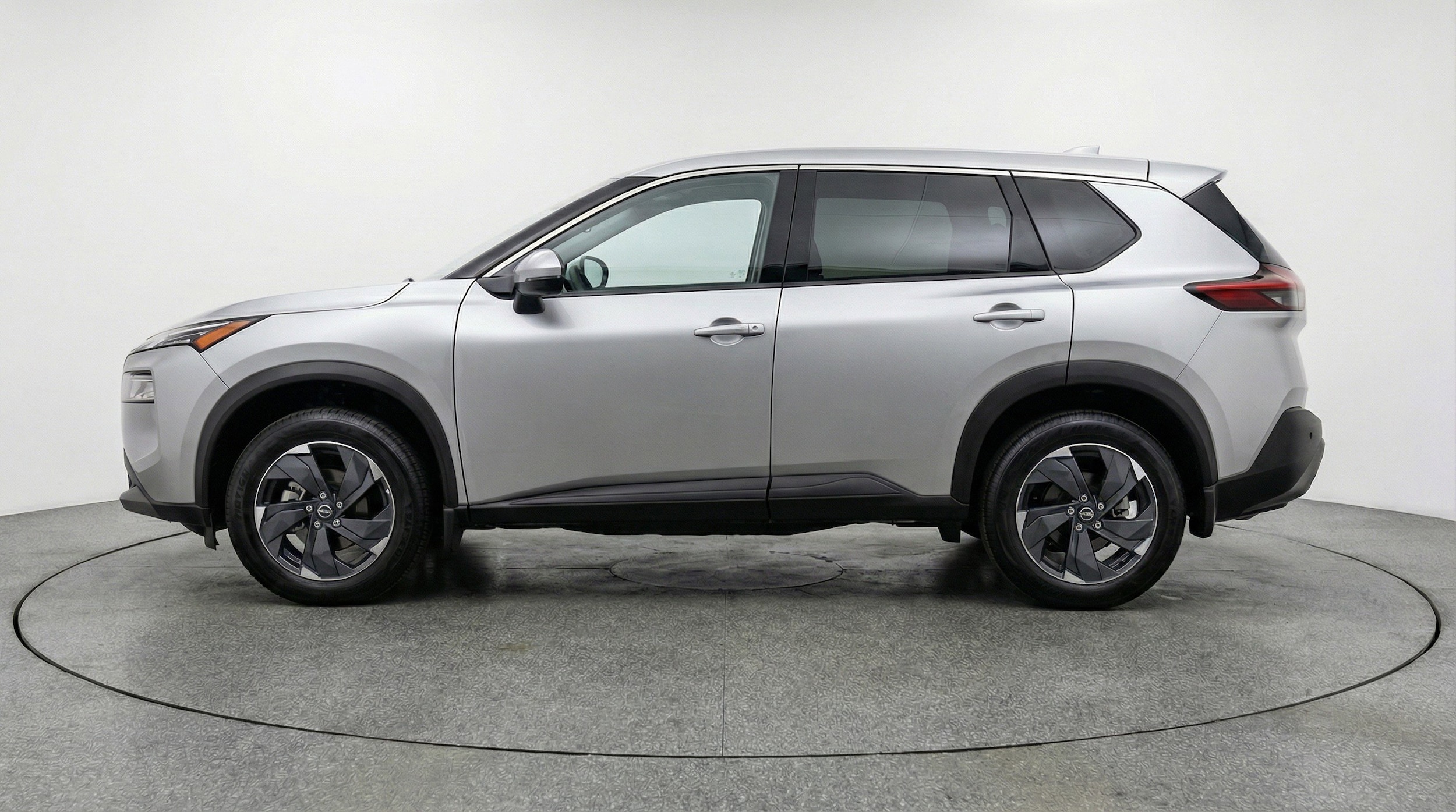 Thumbnail: 2025 Nissan Rogue - 5