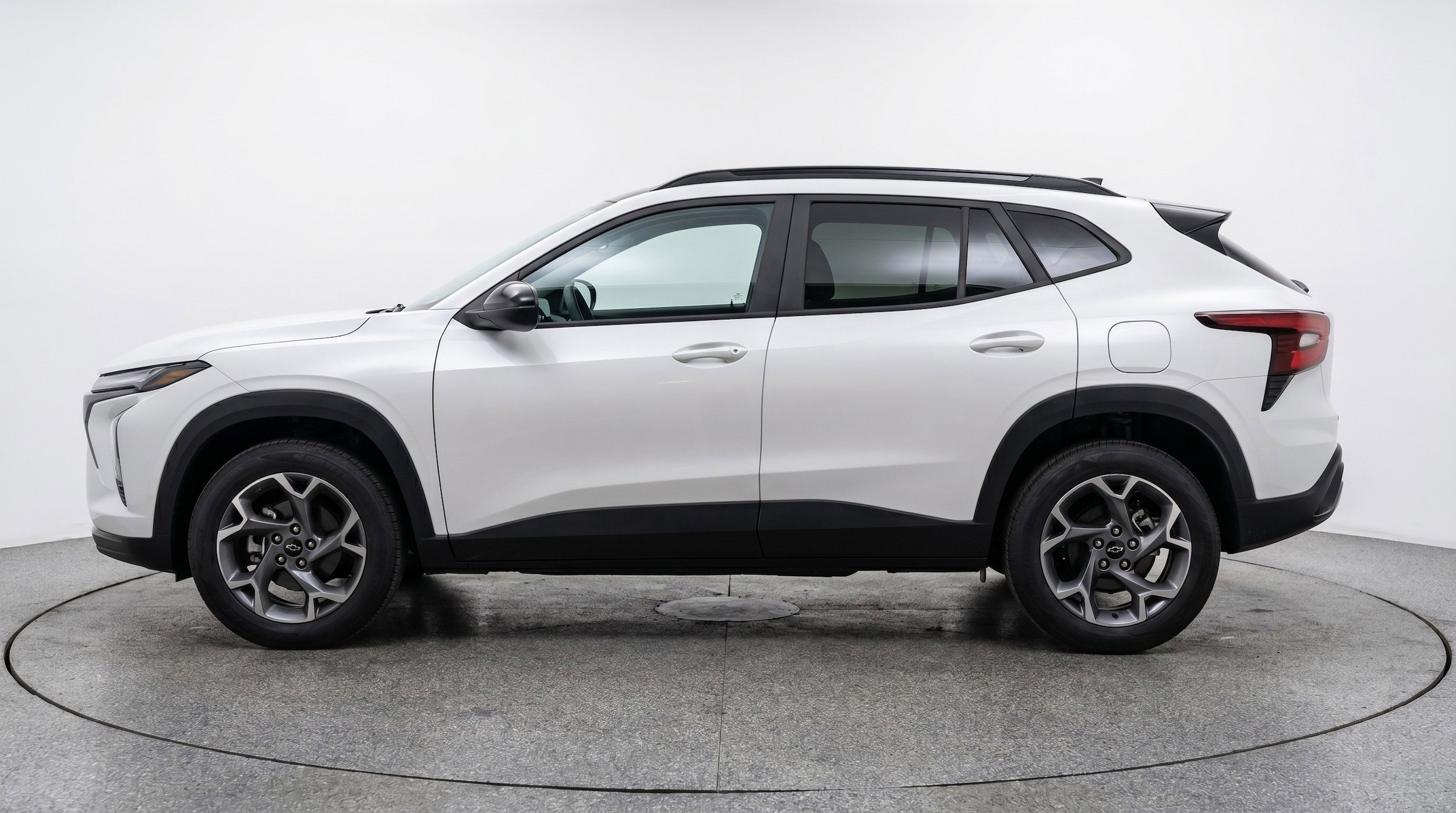 Thumbnail: 2025 Chevrolet Trax - 5
